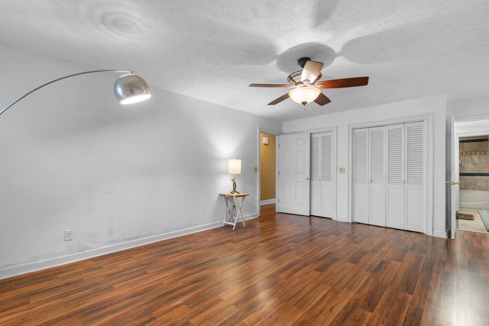 146 University Dr. Property Photo 19