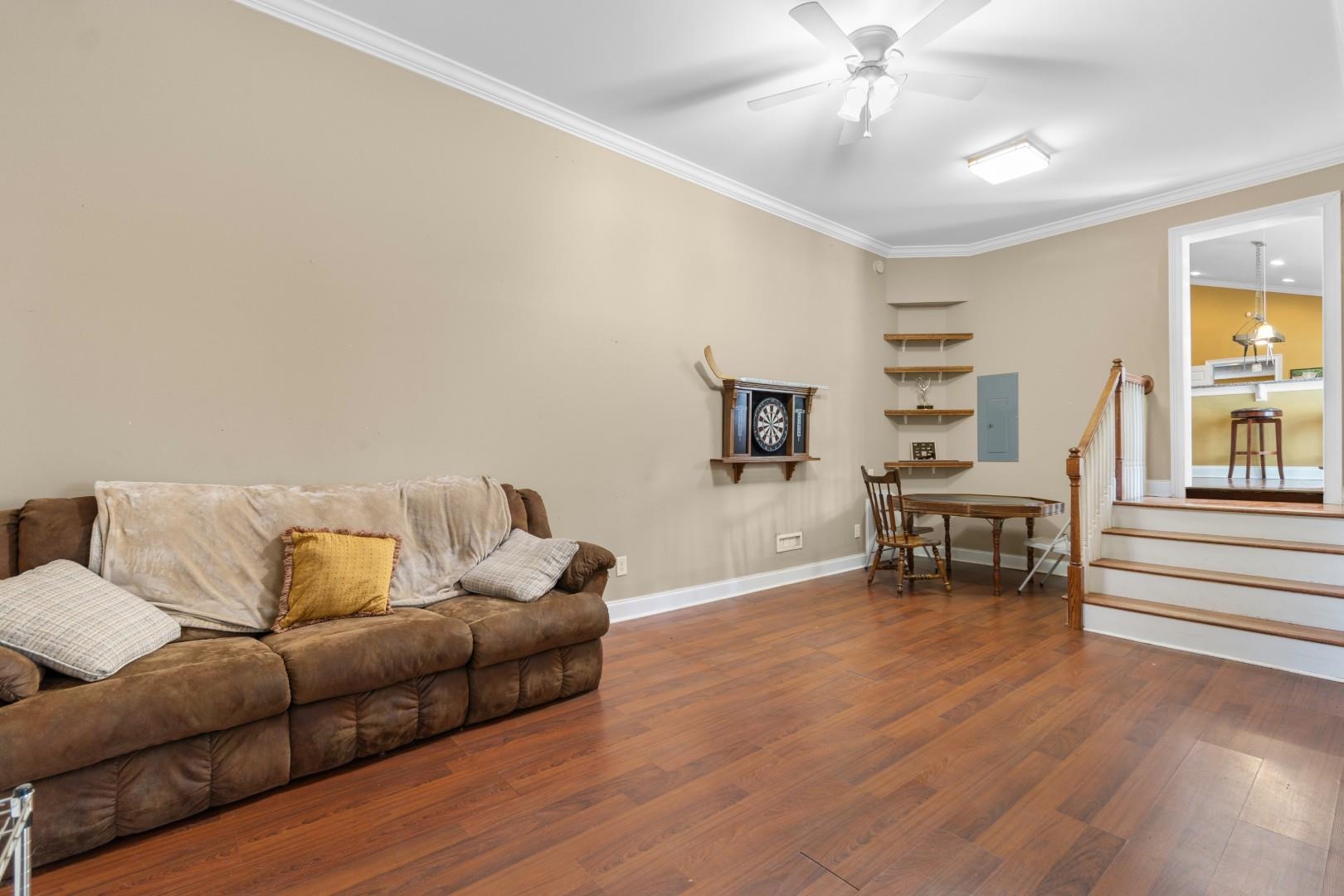 146 University Dr. Property Photo 21
