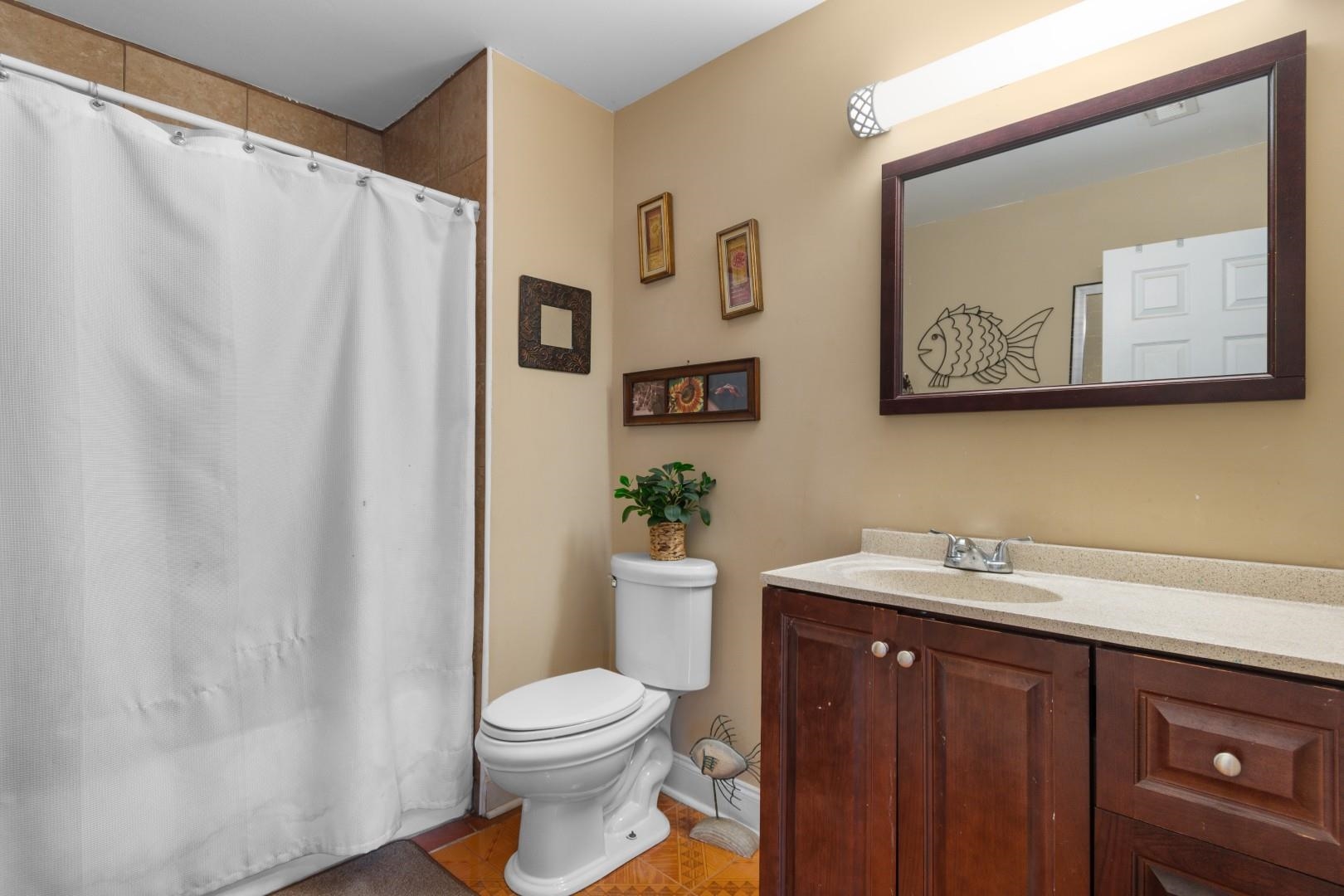 146 University Dr. Property Photo 29