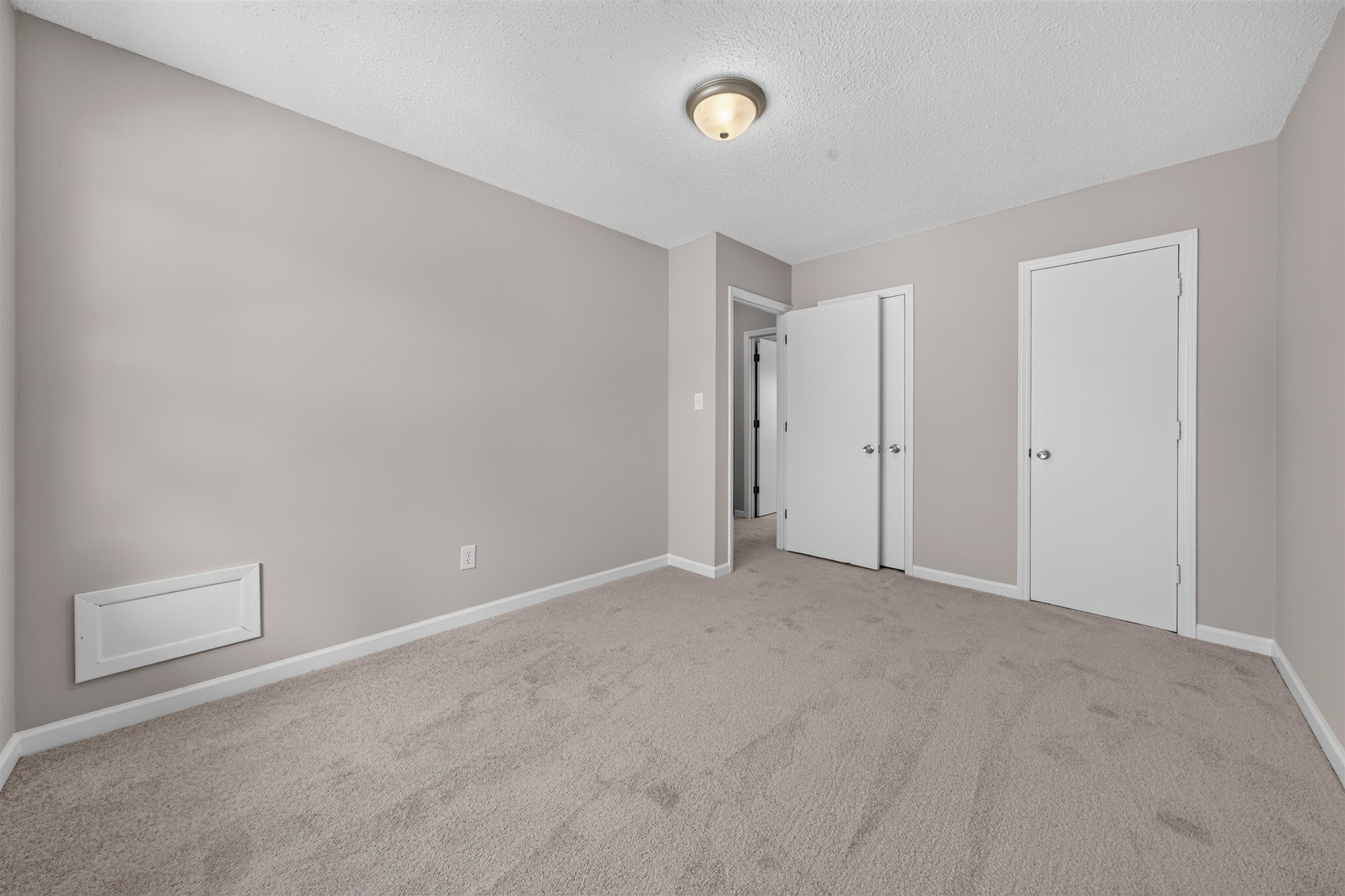 6310 Wedgewood St. Property Photo 5