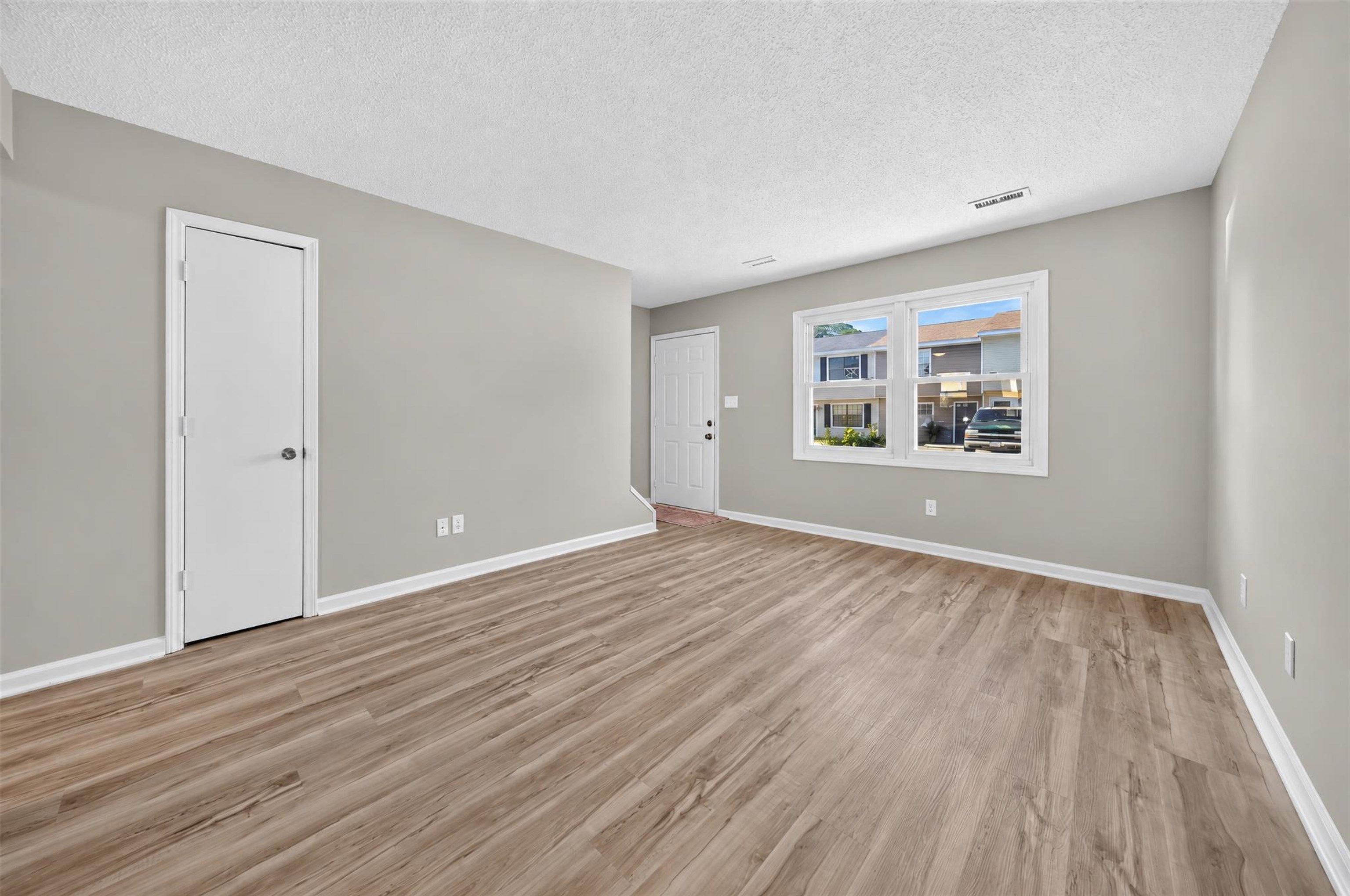 6310 Wedgewood St. Property Photo 24