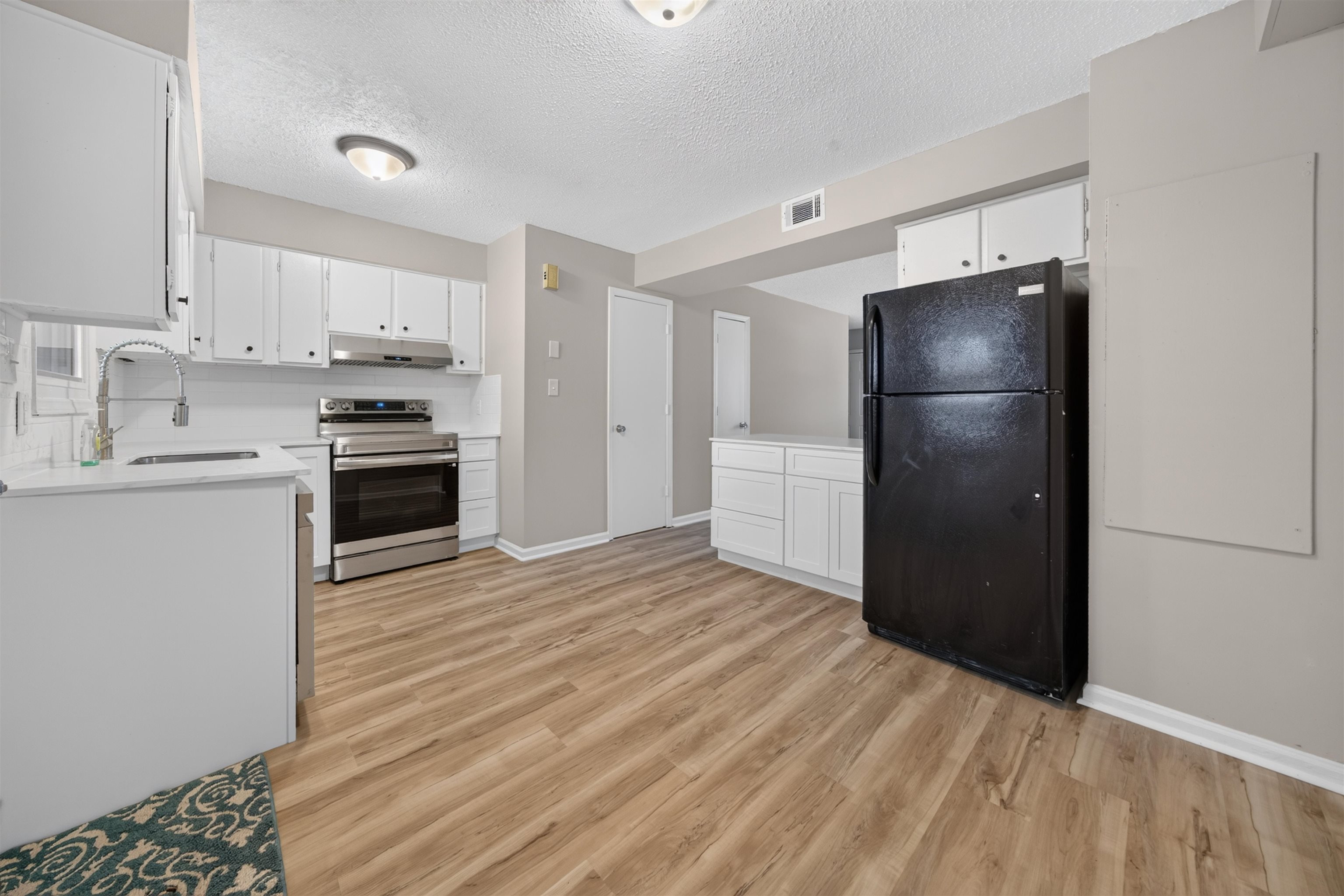 6310 Wedgewood St. Property Photo 30