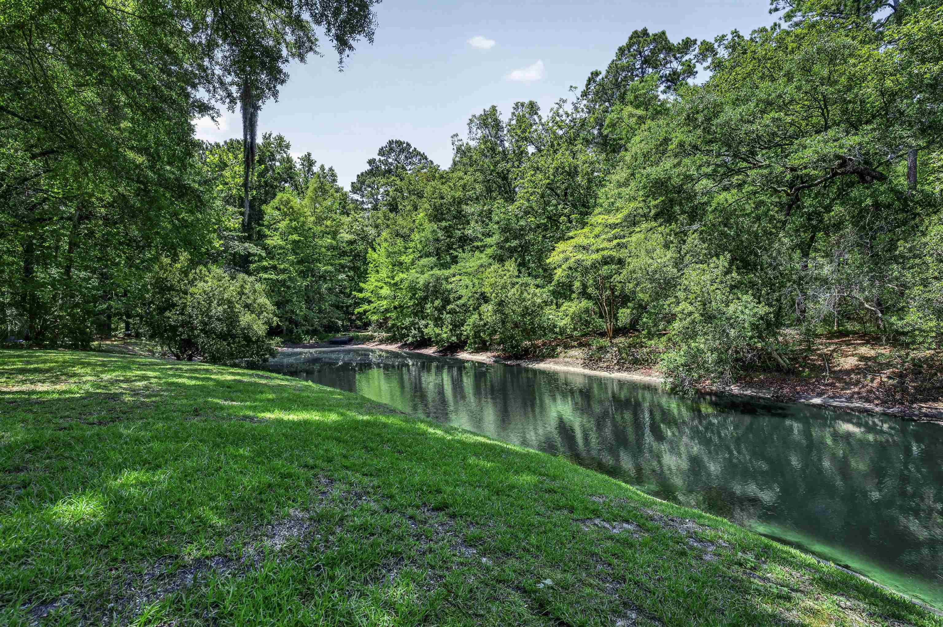 1142 Club Circle Dr. Property Photo 49