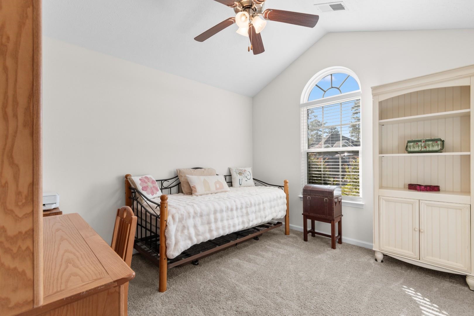 391 Leste Rd. Property Photo 18