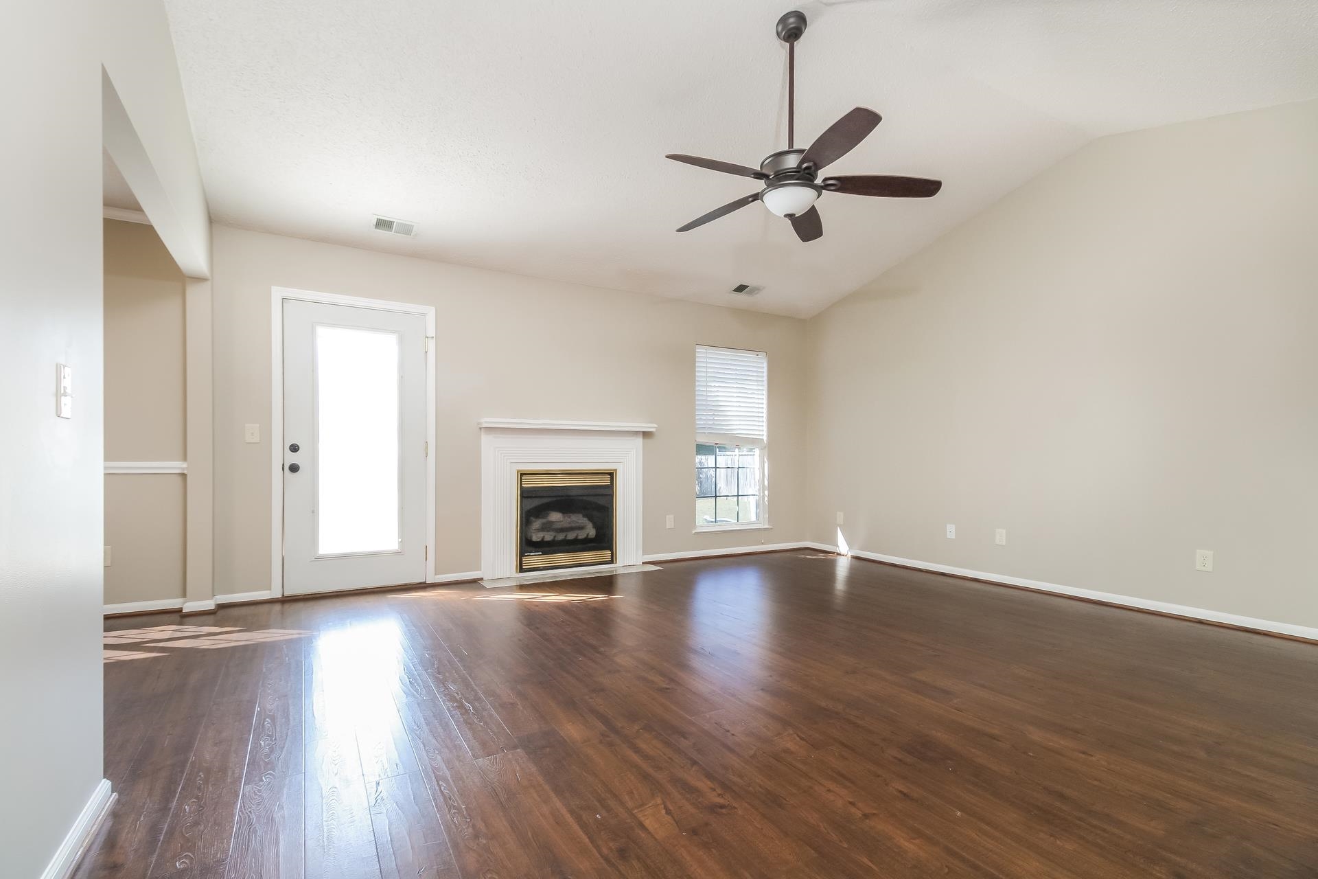 2753 Winterbrook Dr Property Photo 7