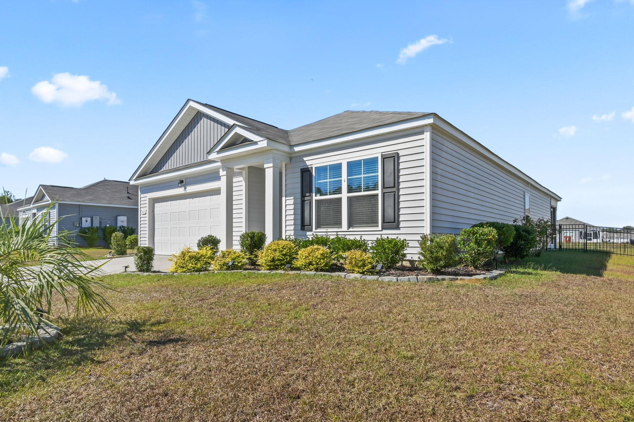 1031 Corn Husk Loop Property Photo 6