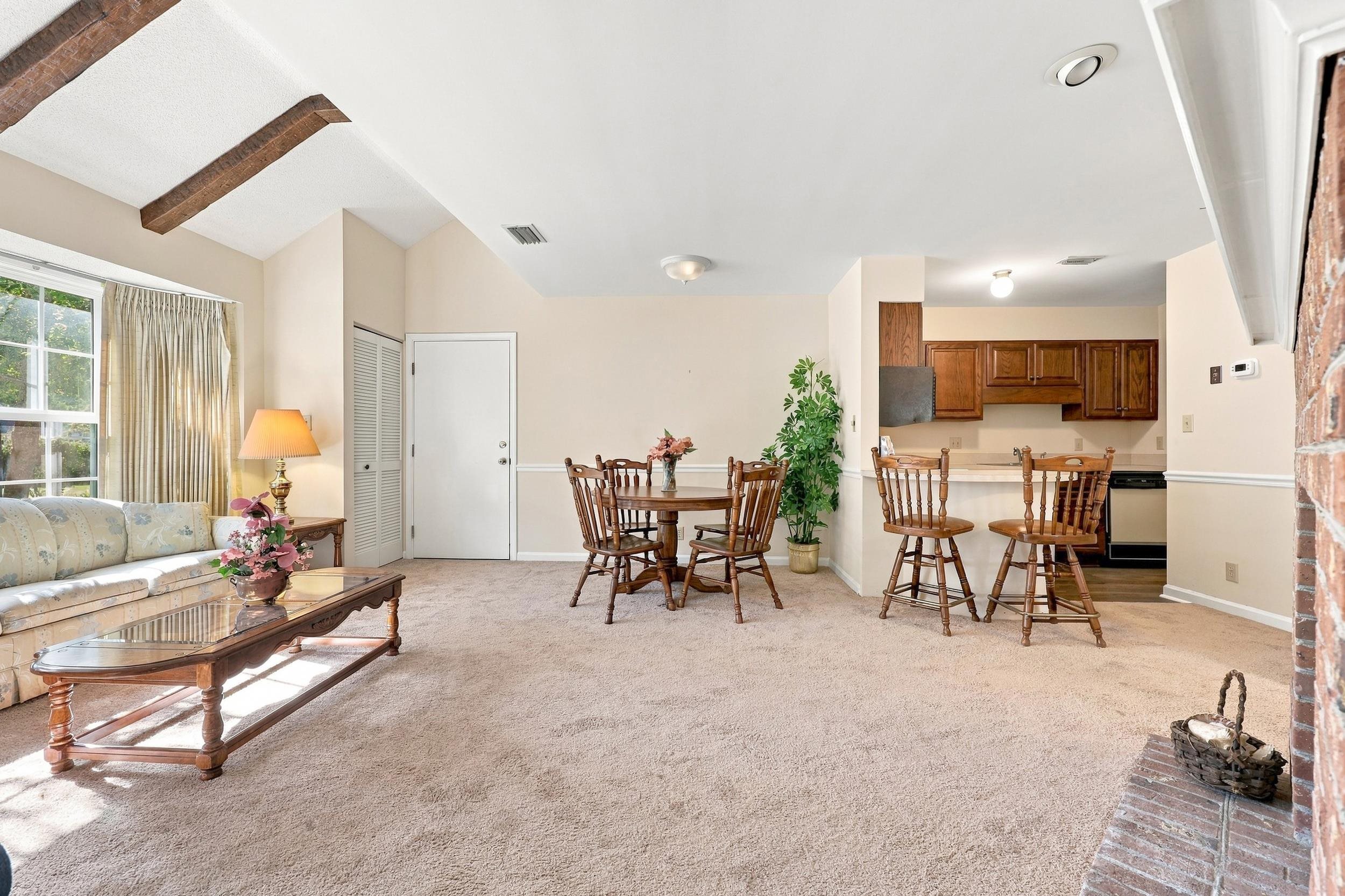 1205 Tiffany Ln. Property Photo 12