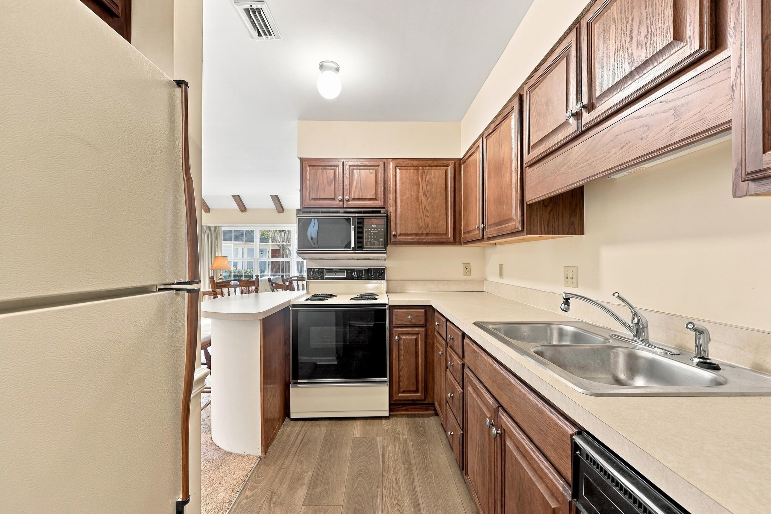 1205 Tiffany Ln. Property Photo 14
