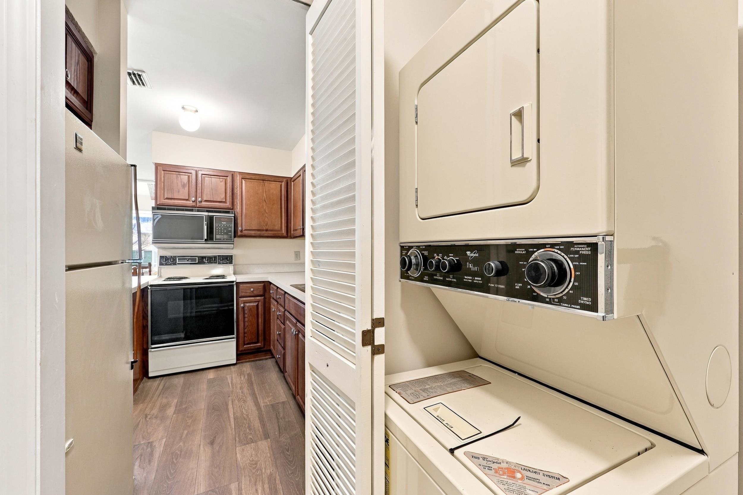 1205 Tiffany Ln. Property Photo 15