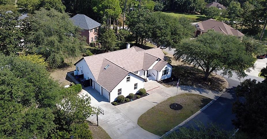 3099 Kings Ct. Property Photo 4