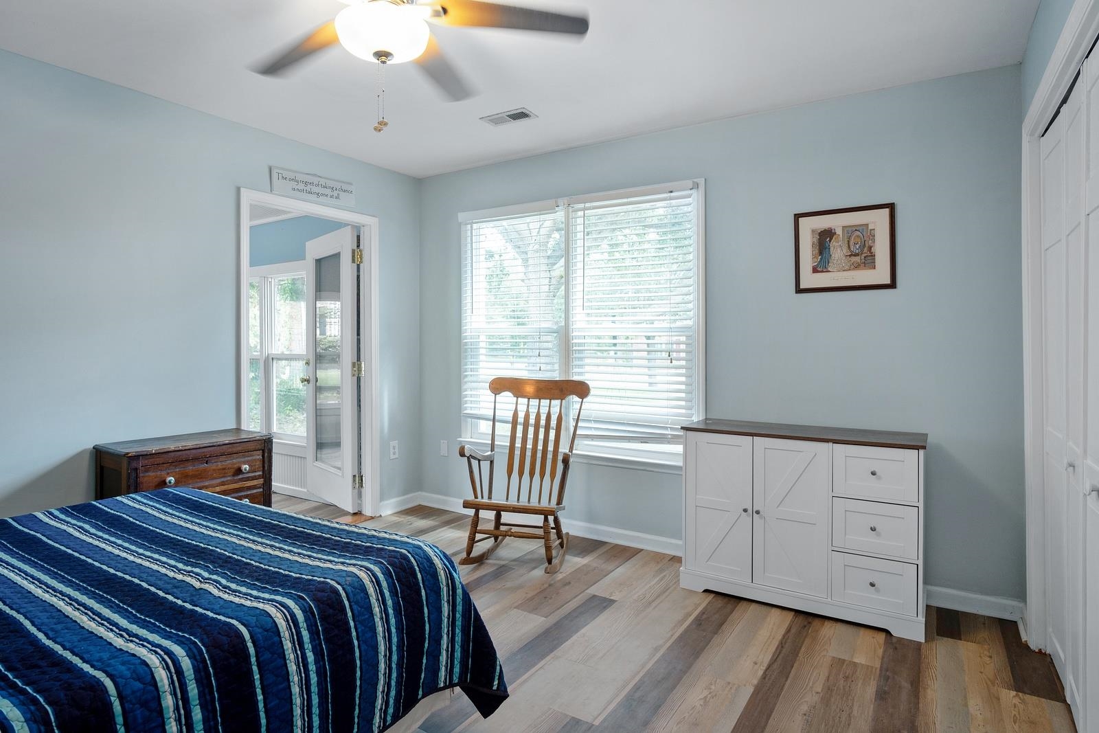 3099 Kings Ct. Property Photo 40