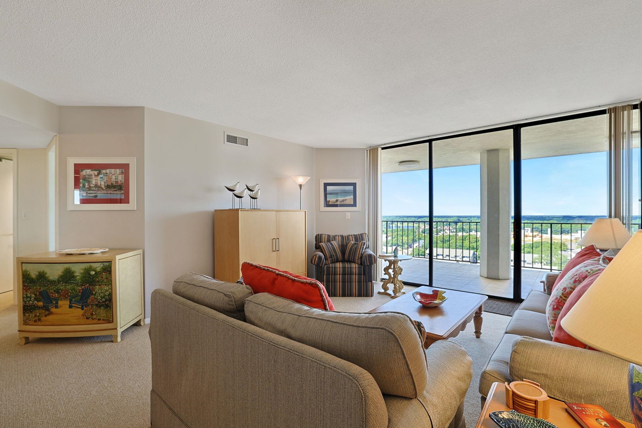 9650 Shore Dr. Property Photo 3