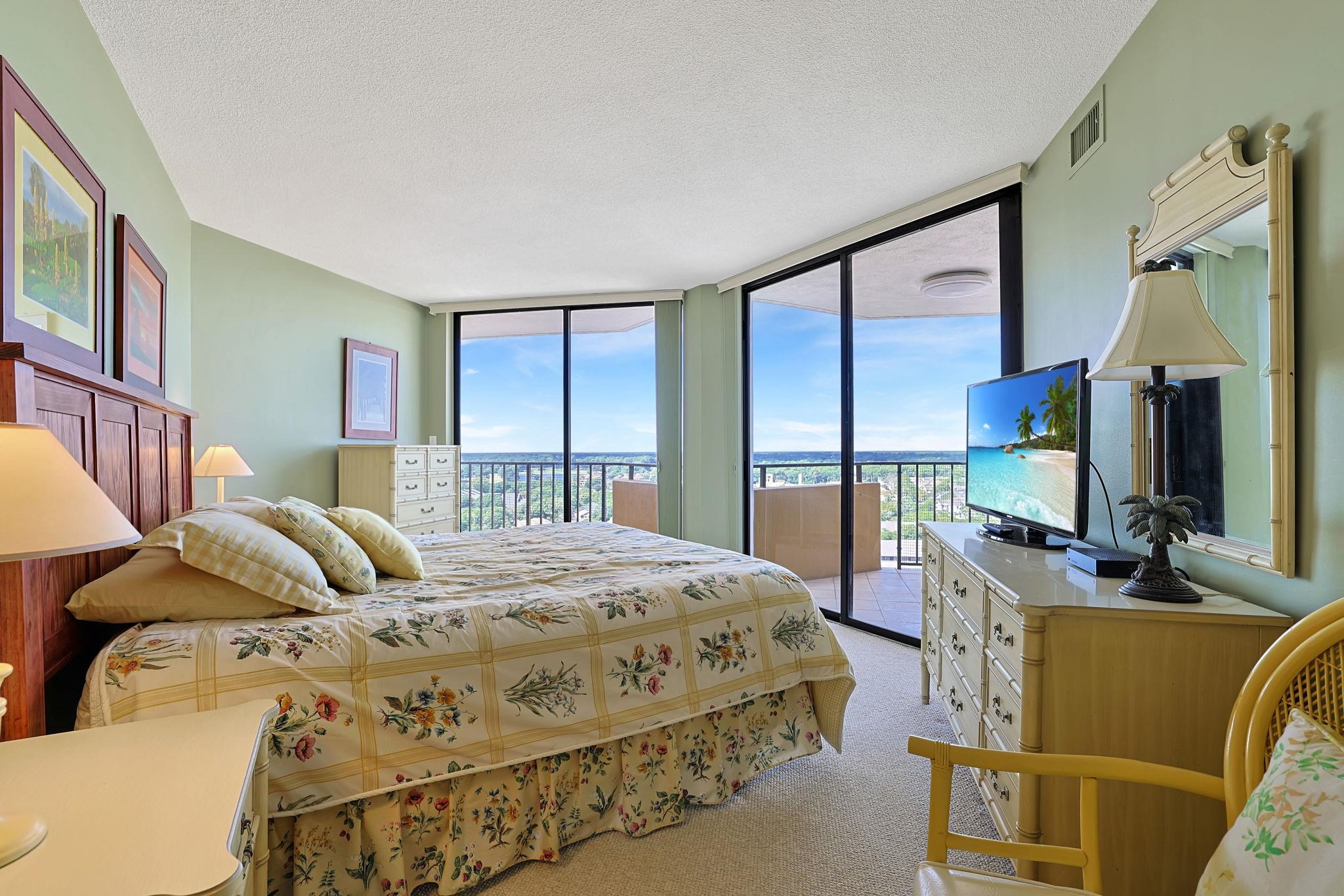 9650 Shore Dr. Property Photo 12