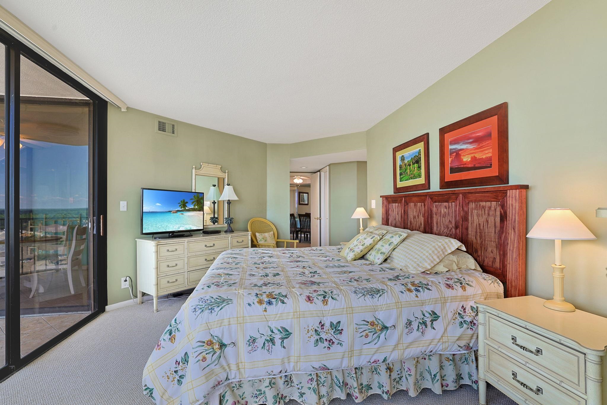 9650 Shore Dr. Property Photo 13