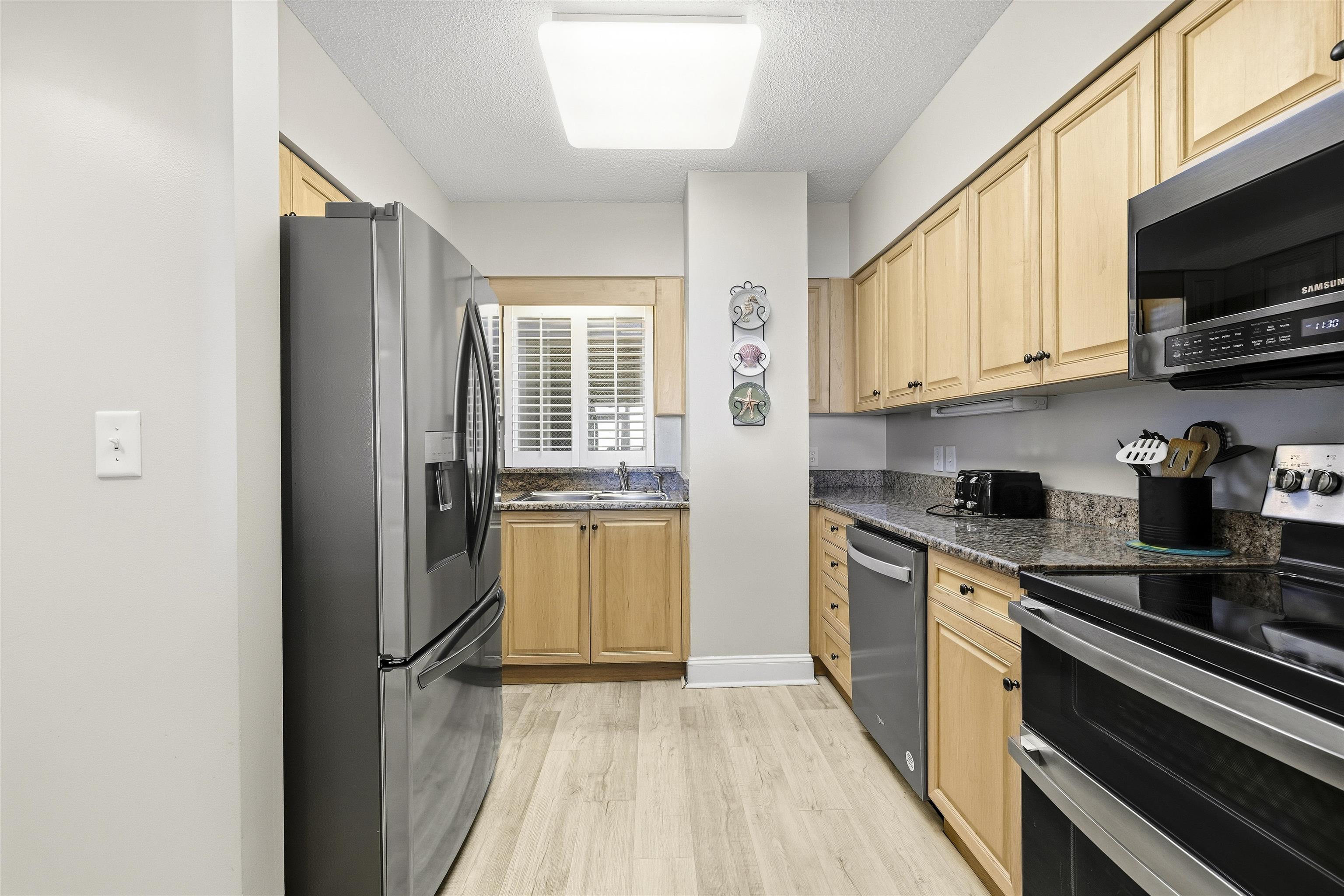 5310 N Ocean Blvd. Property Photo 2