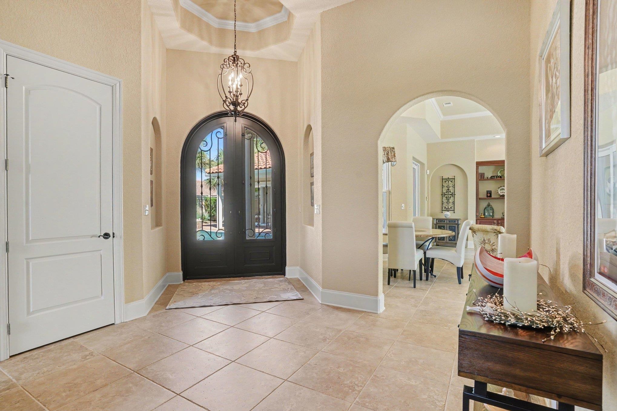 9911 Bellasera Circle Property Photo 13