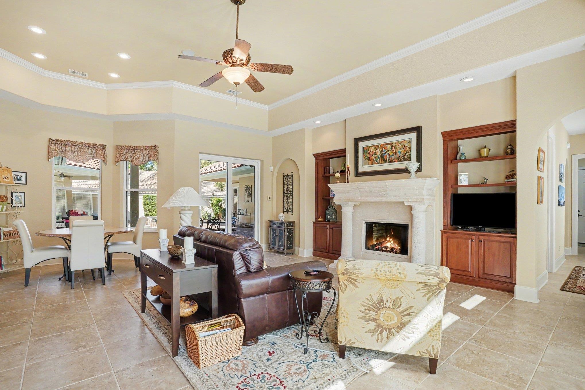 9911 Bellasera Circle Property Photo 14