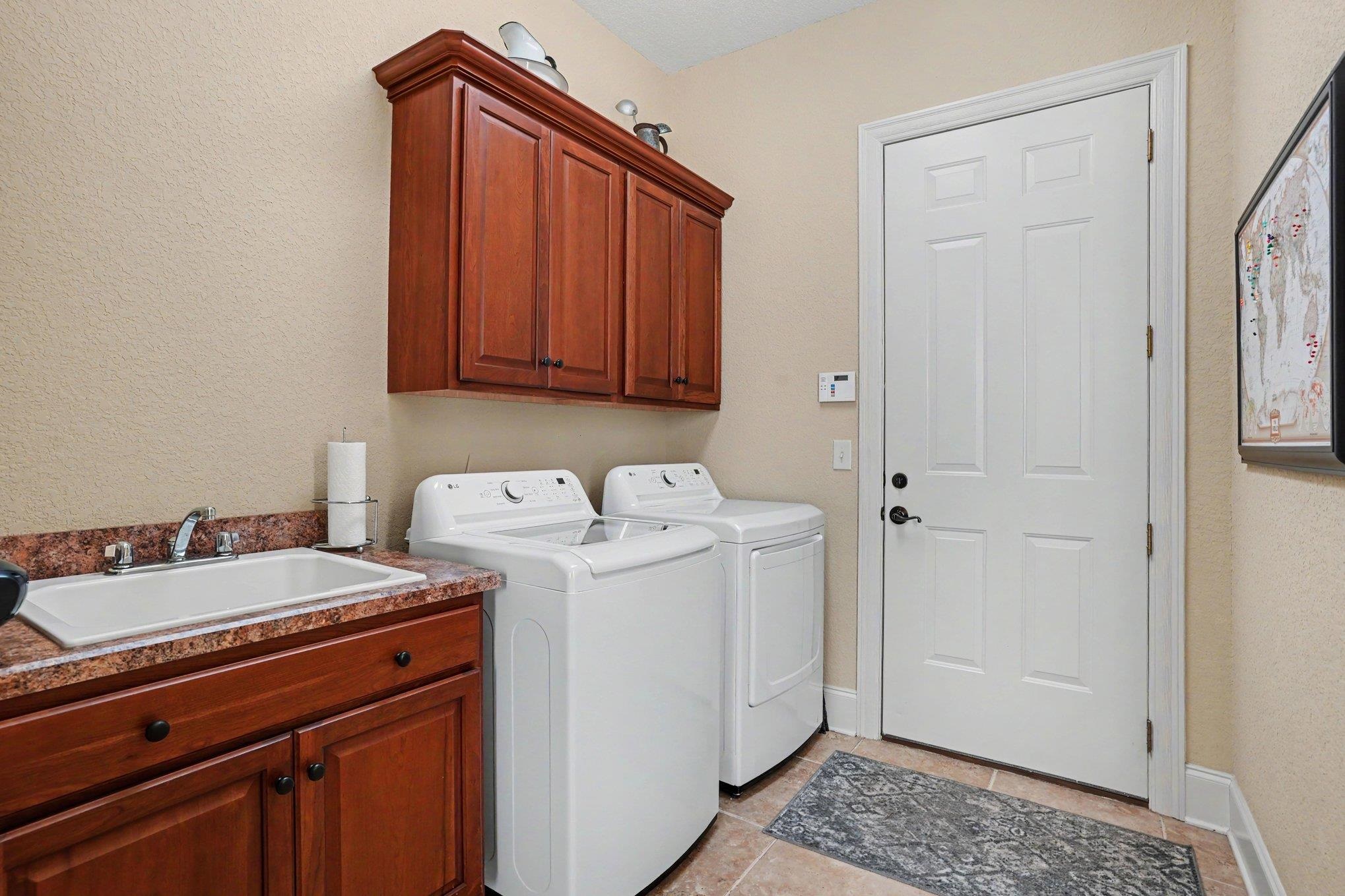 9911 Bellasera Circle Property Photo 45