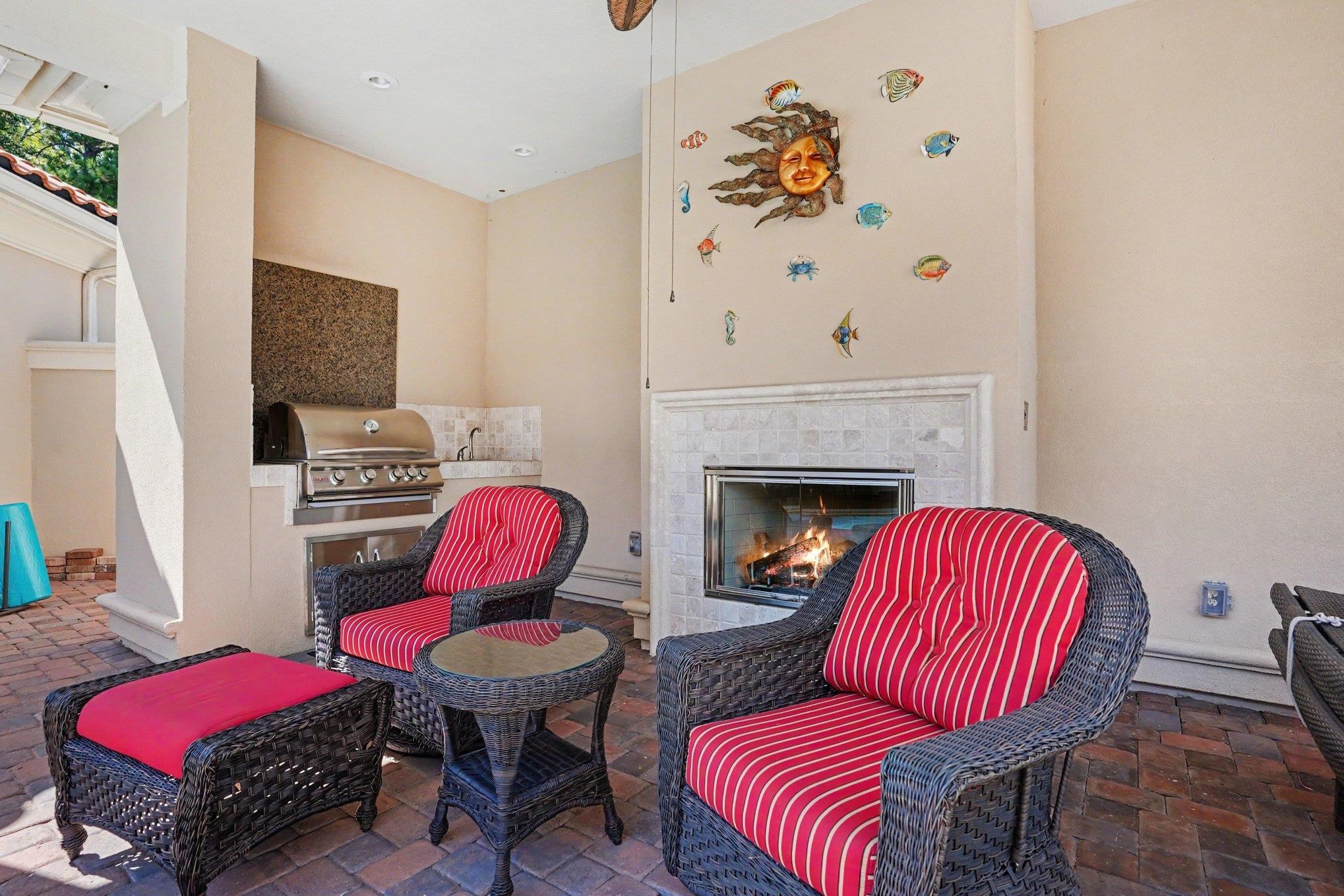 9911 Bellasera Circle Property Photo 47
