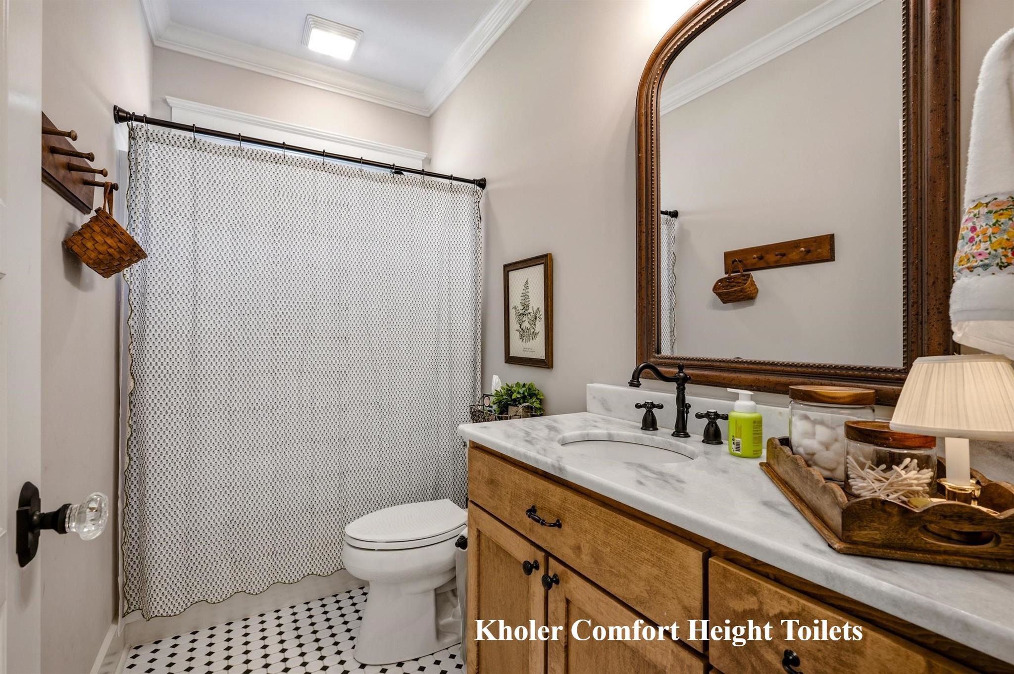 425 Greenwich Dr. Property Photo 30