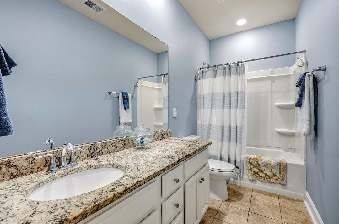 233 Sherwood Dr. Property Photo 21
