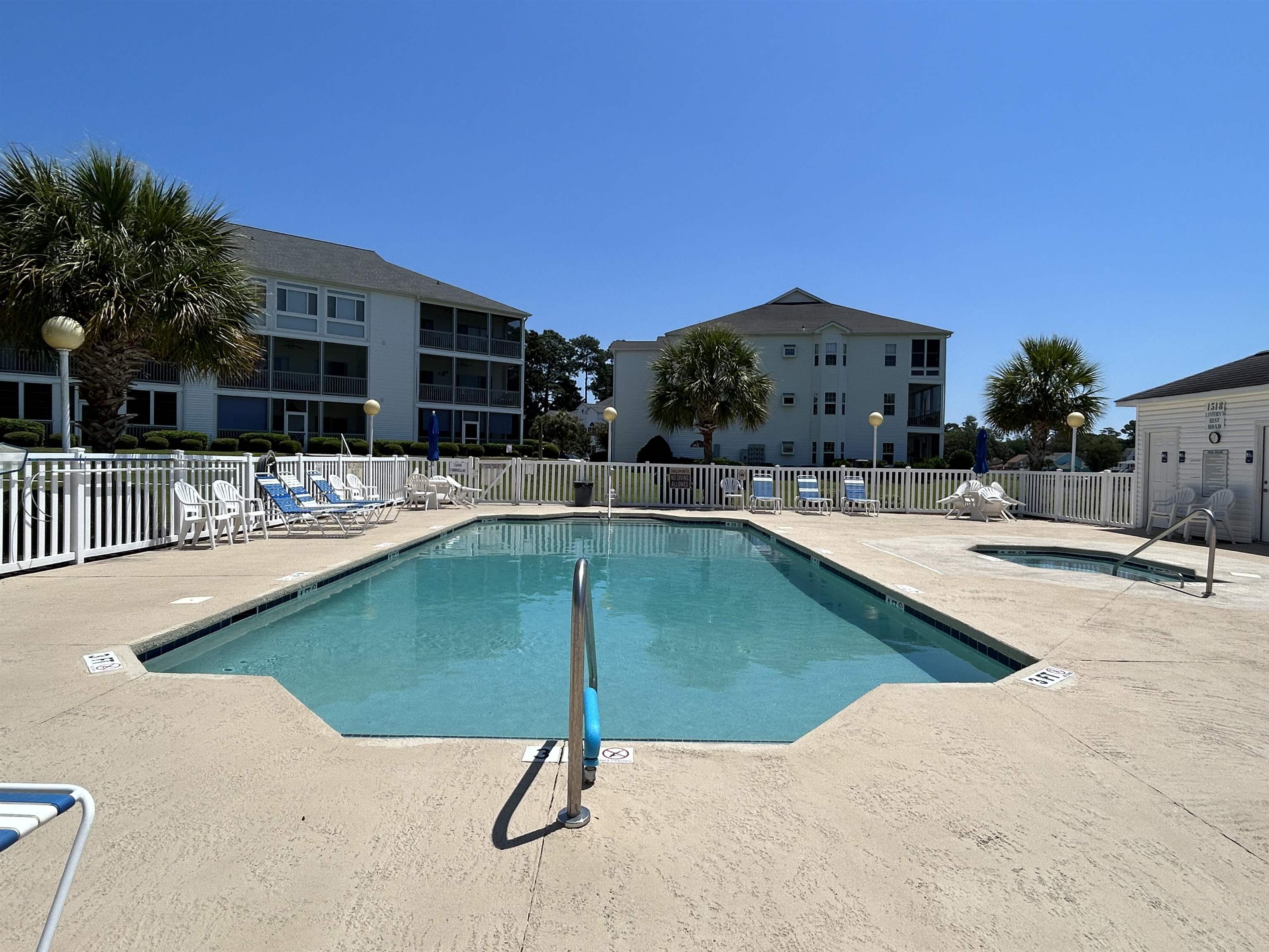 1525 Lantern Rest Dr. Property Photo 14
