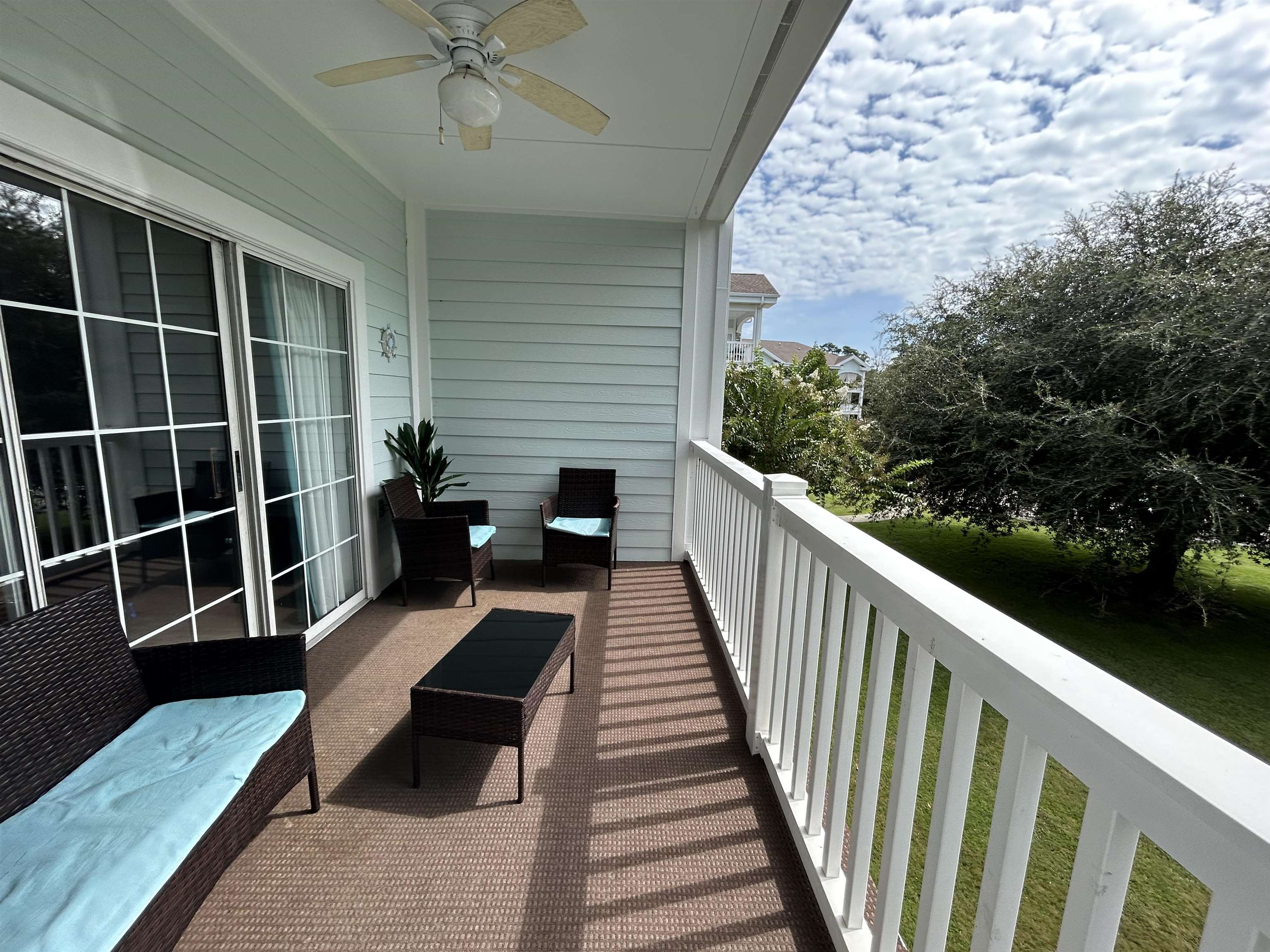 1525 Lantern Rest Dr. Property Photo 26
