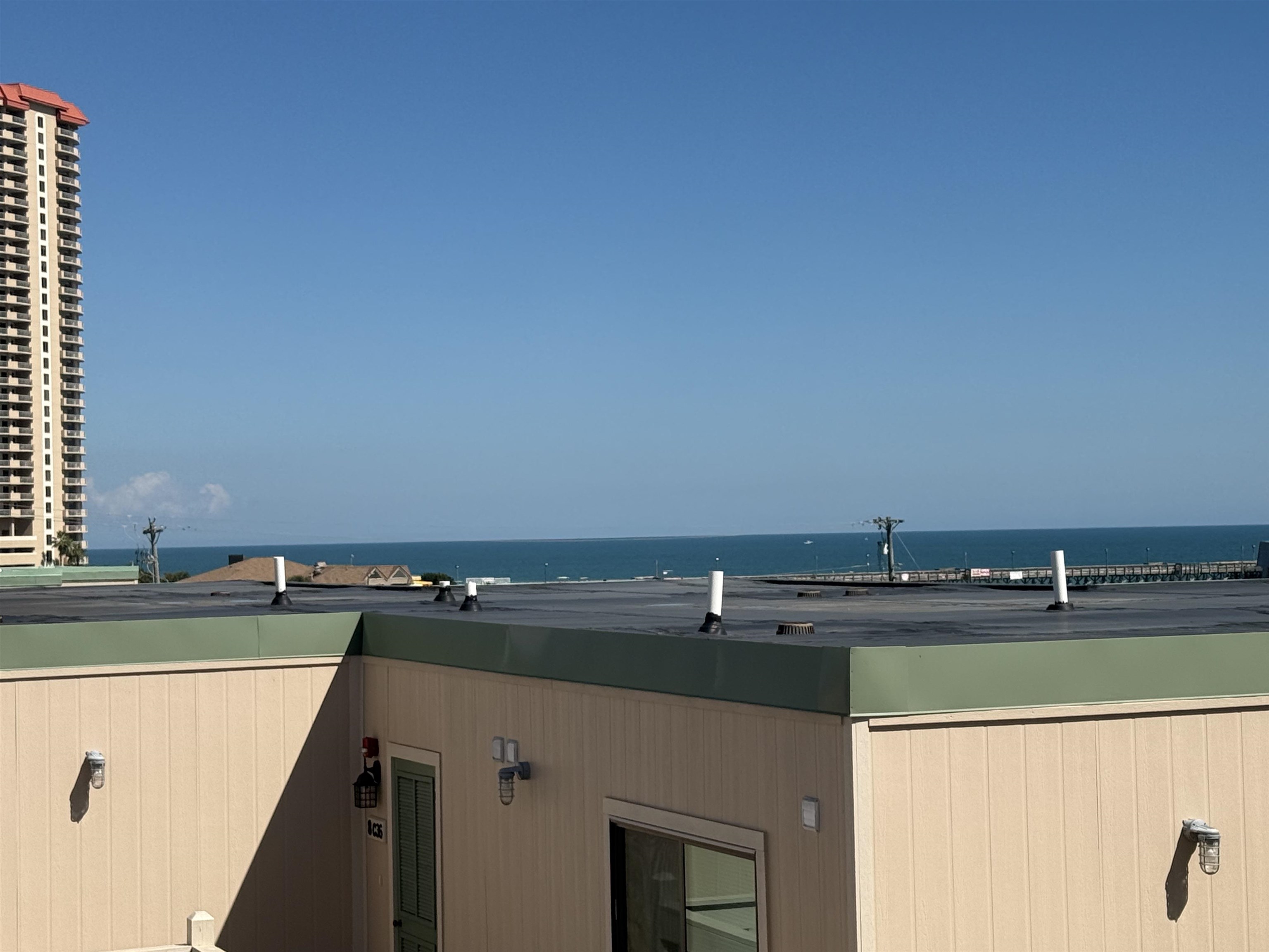 9661 Shore Dr. Property Photo 4