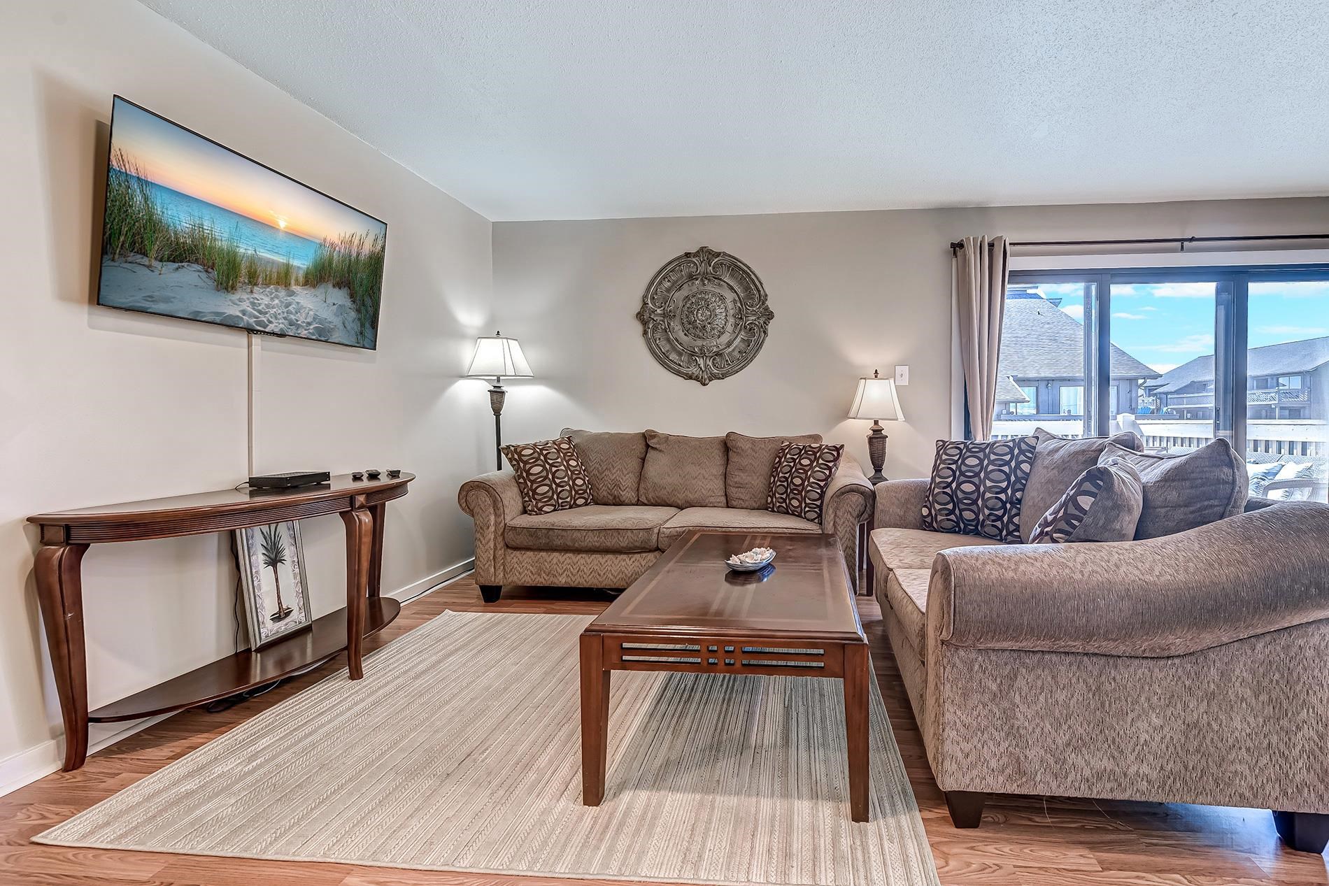 9661 Shore Dr. Property Photo 11