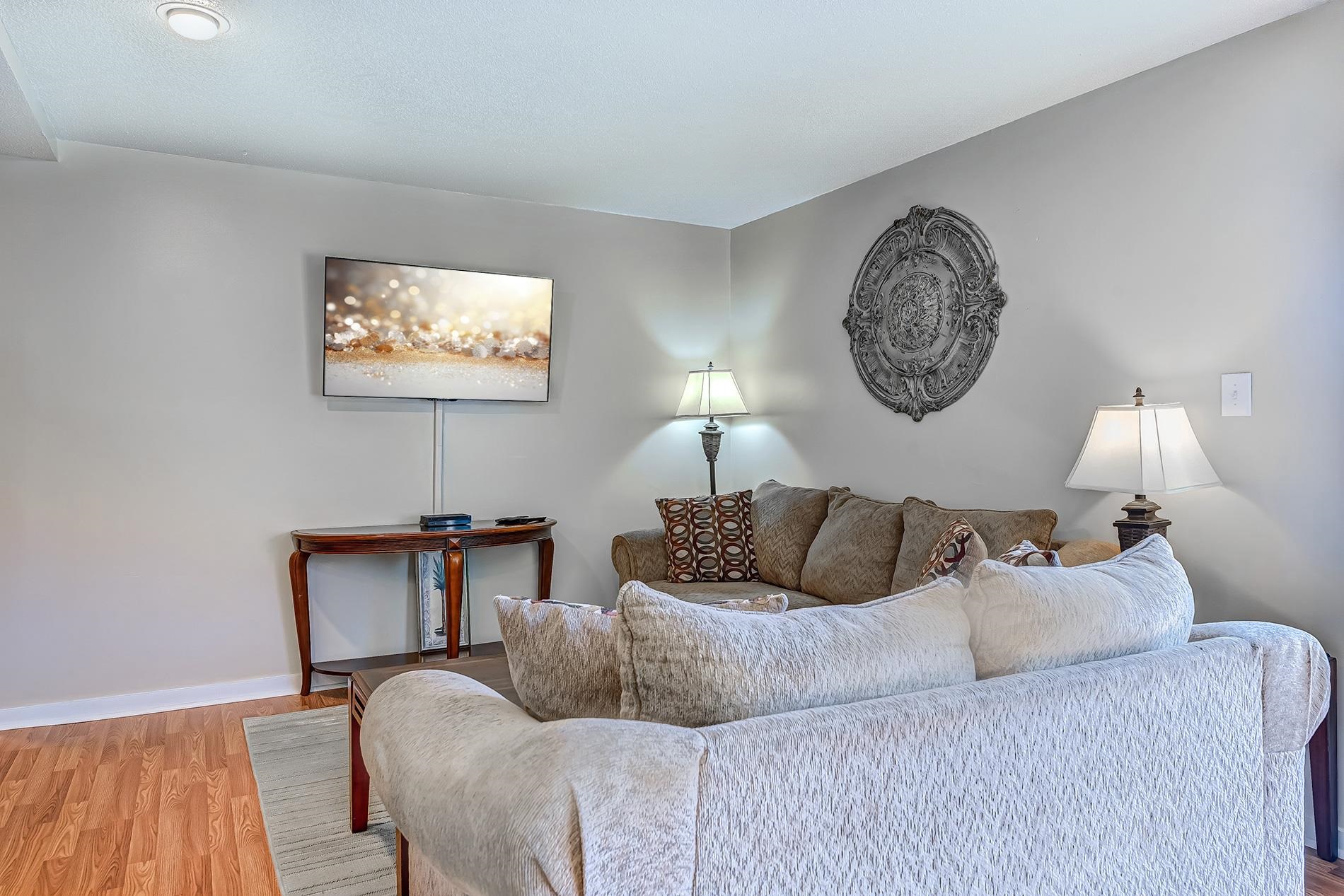 9661 Shore Dr. Property Photo 12