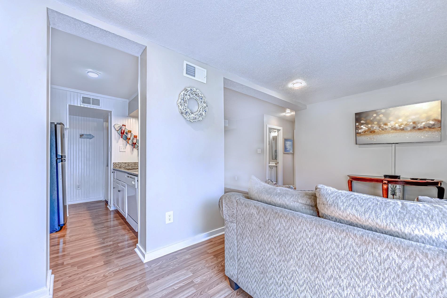 9661 Shore Dr. Property Photo 13