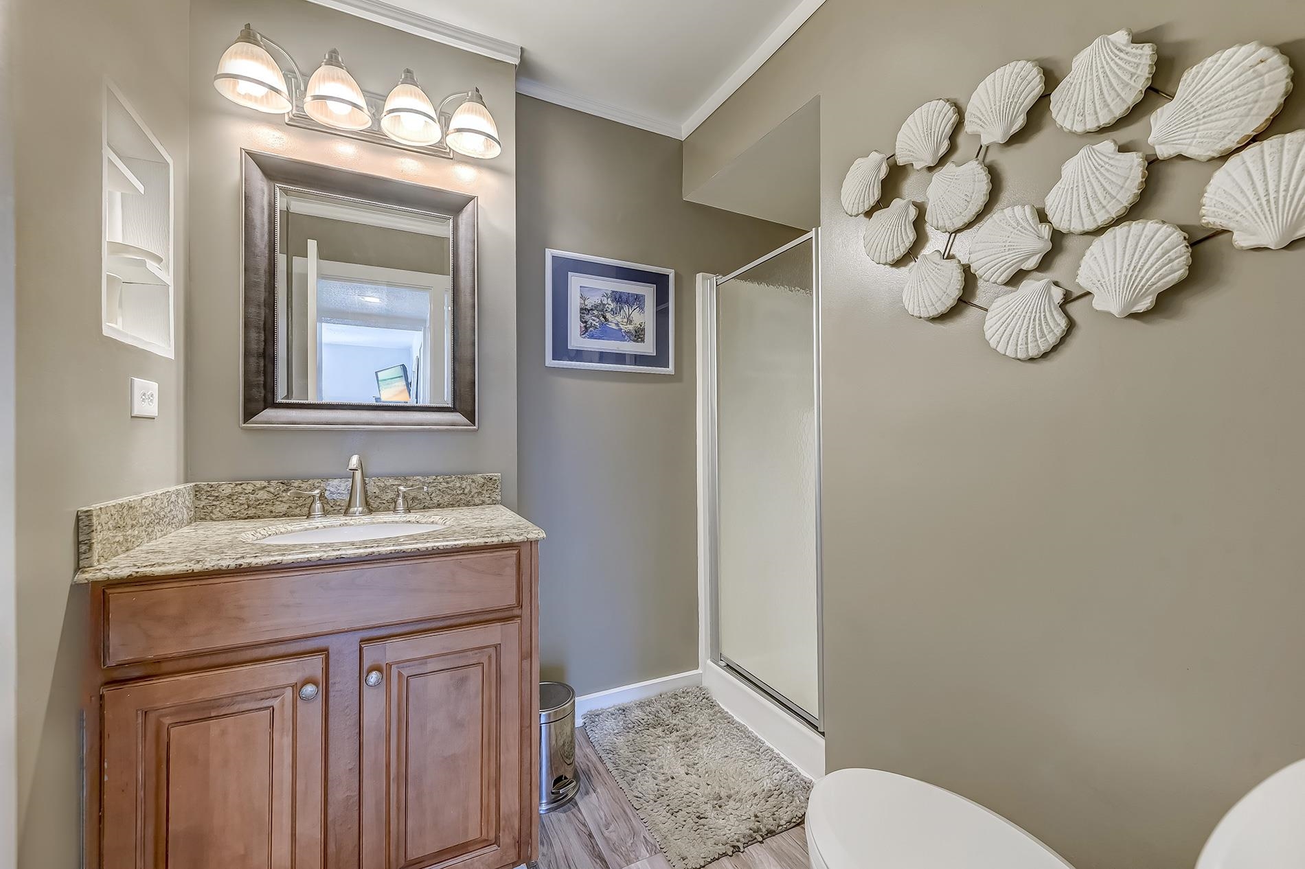 9661 Shore Dr. Property Photo 16
