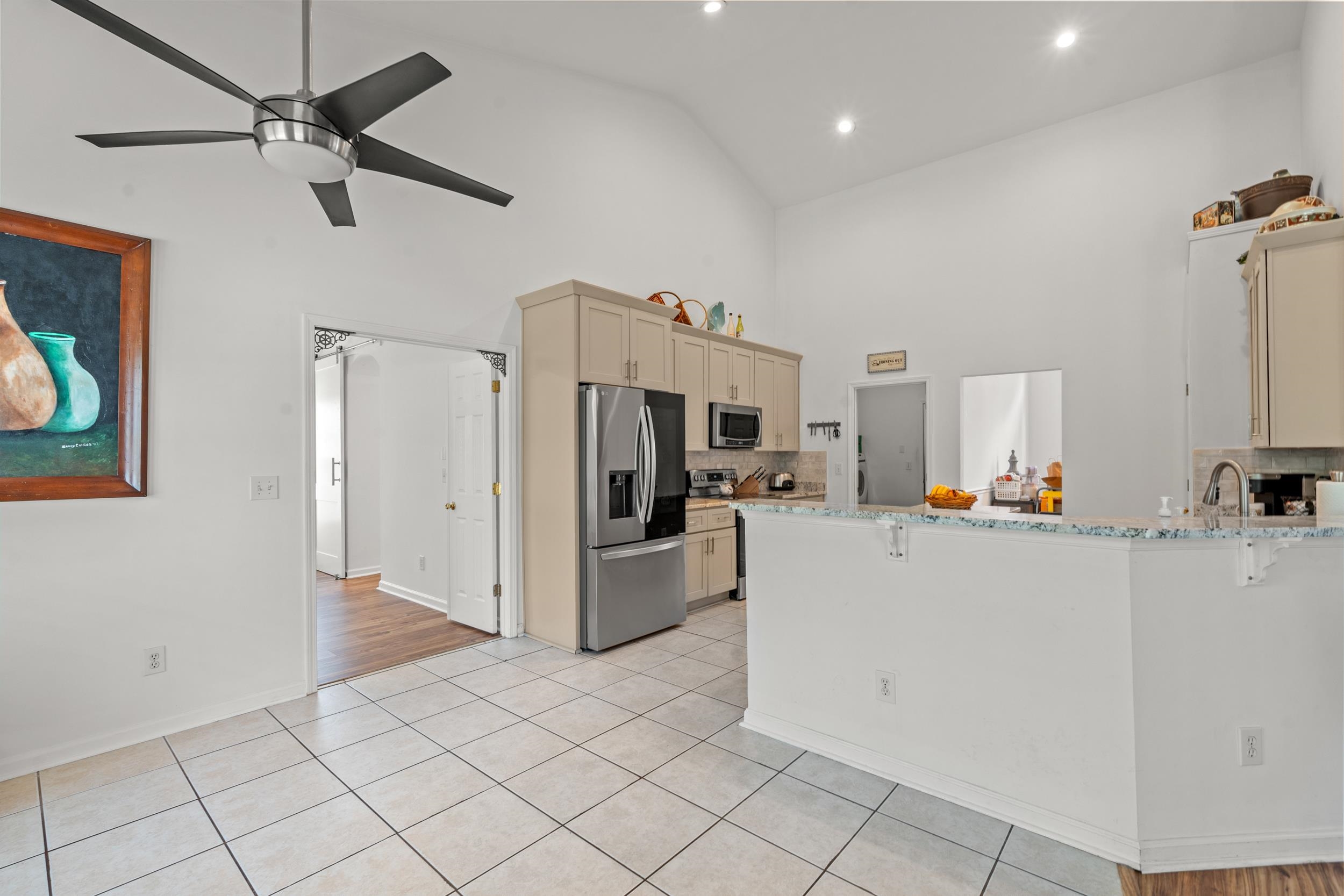 673 Tidal Point Ln. Property Photo 9