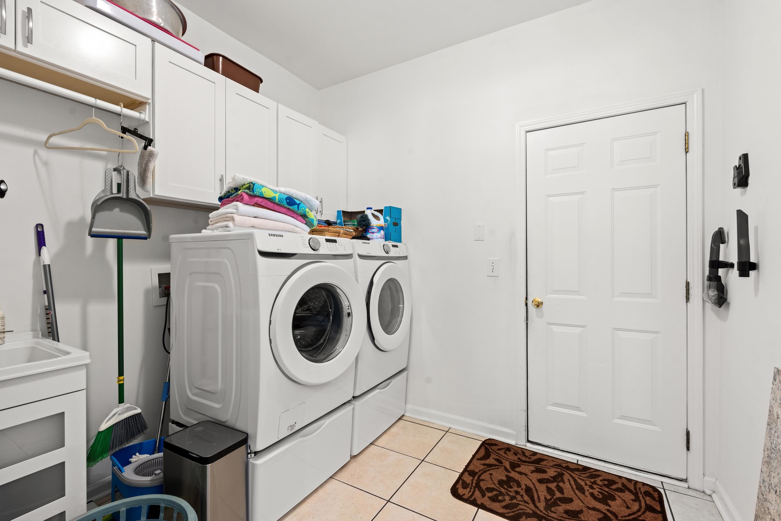 673 Tidal Point Ln. Property Photo 21