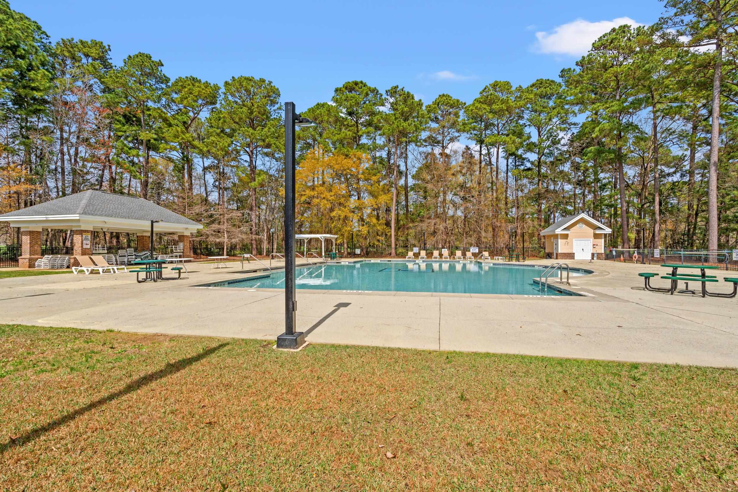 673 Tidal Point Ln. Property Photo 31