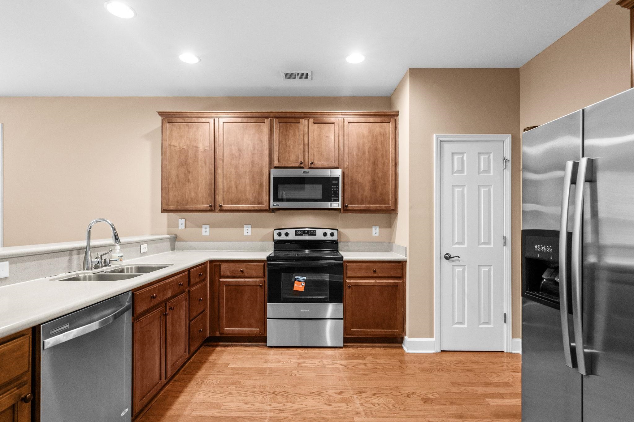 5138 Morning Frost Pl. Property Photo 11