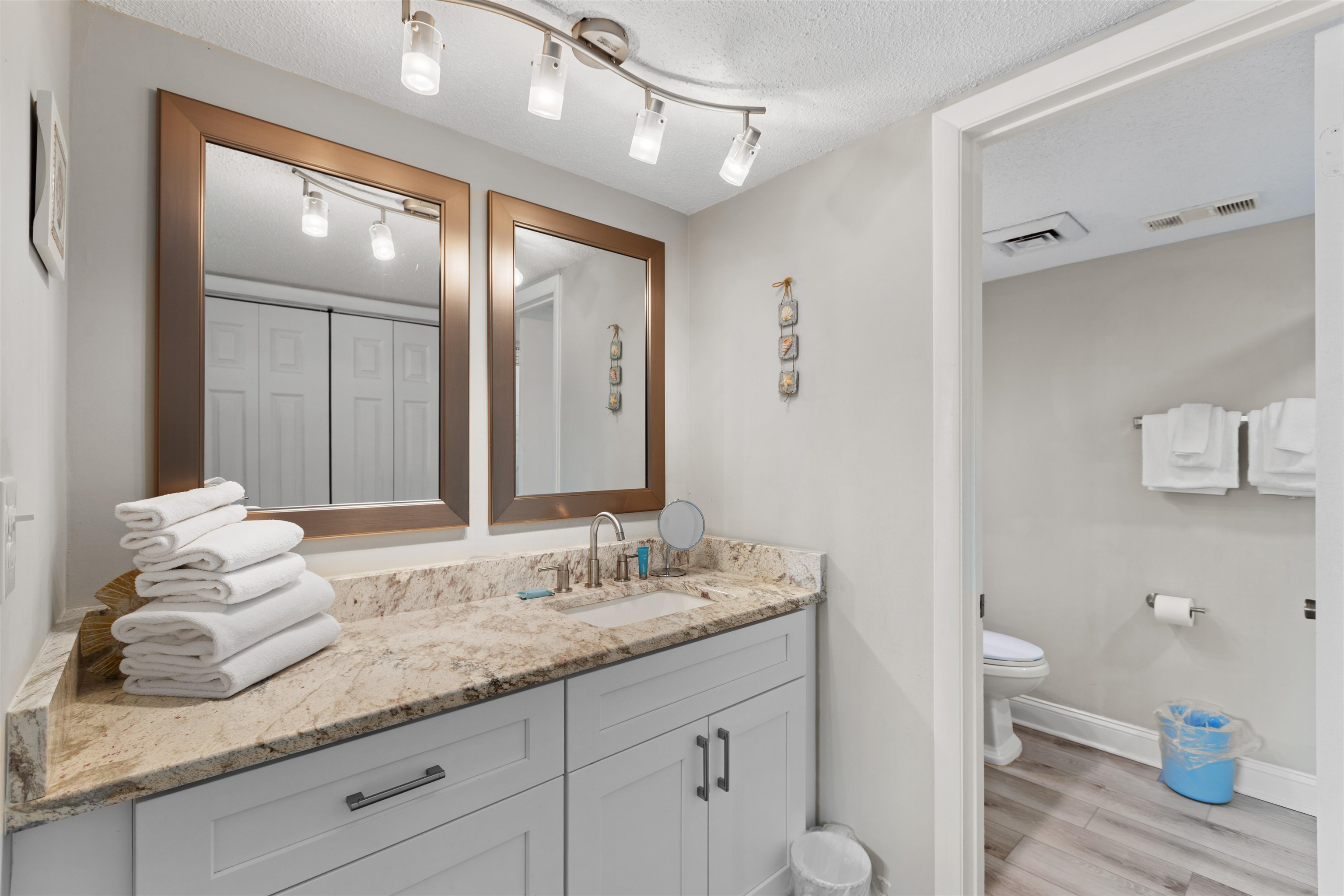 2511 S Ocean Blvd. Property Photo 10