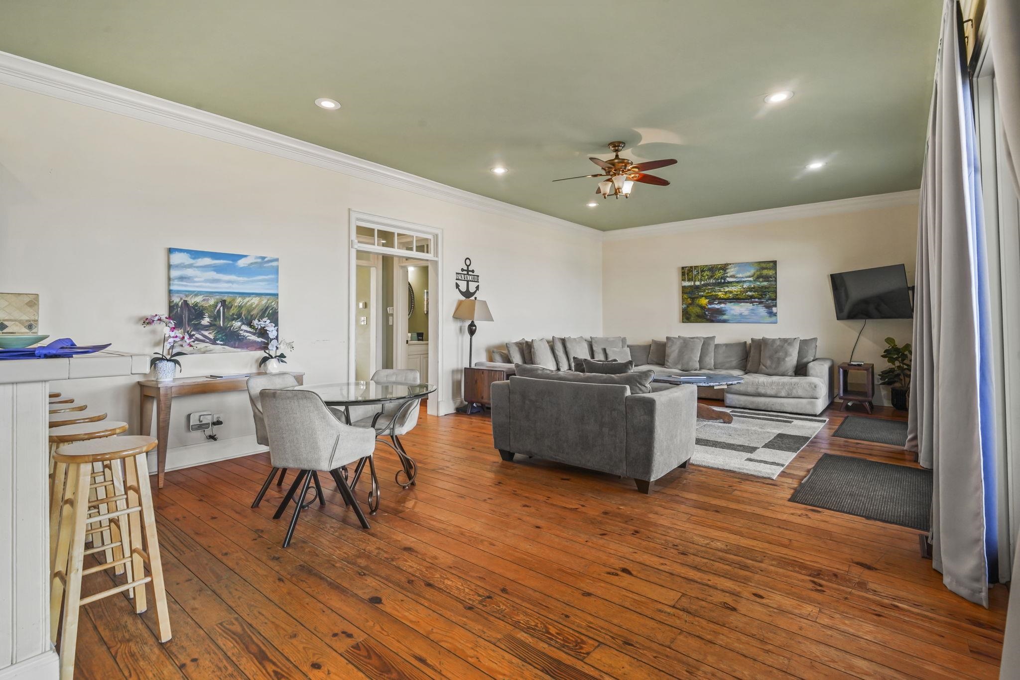 132 N Waccamaw Dr. Property Photo 10