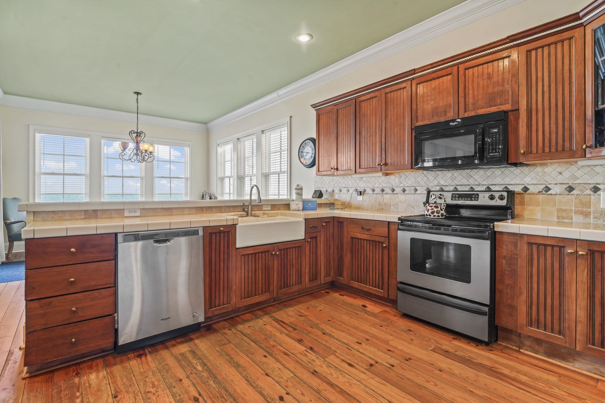 132 N Waccamaw Dr. Property Photo 15