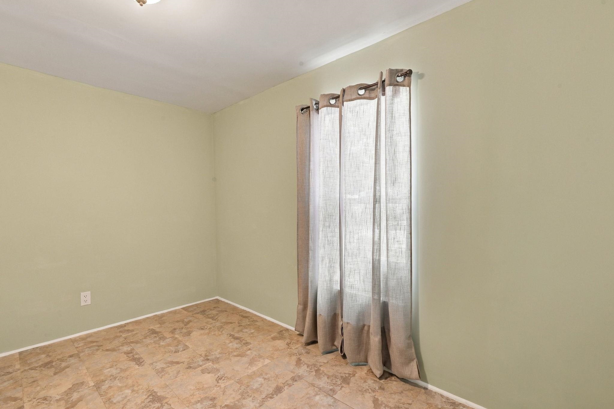 4516 Willet St. Property Photo 8