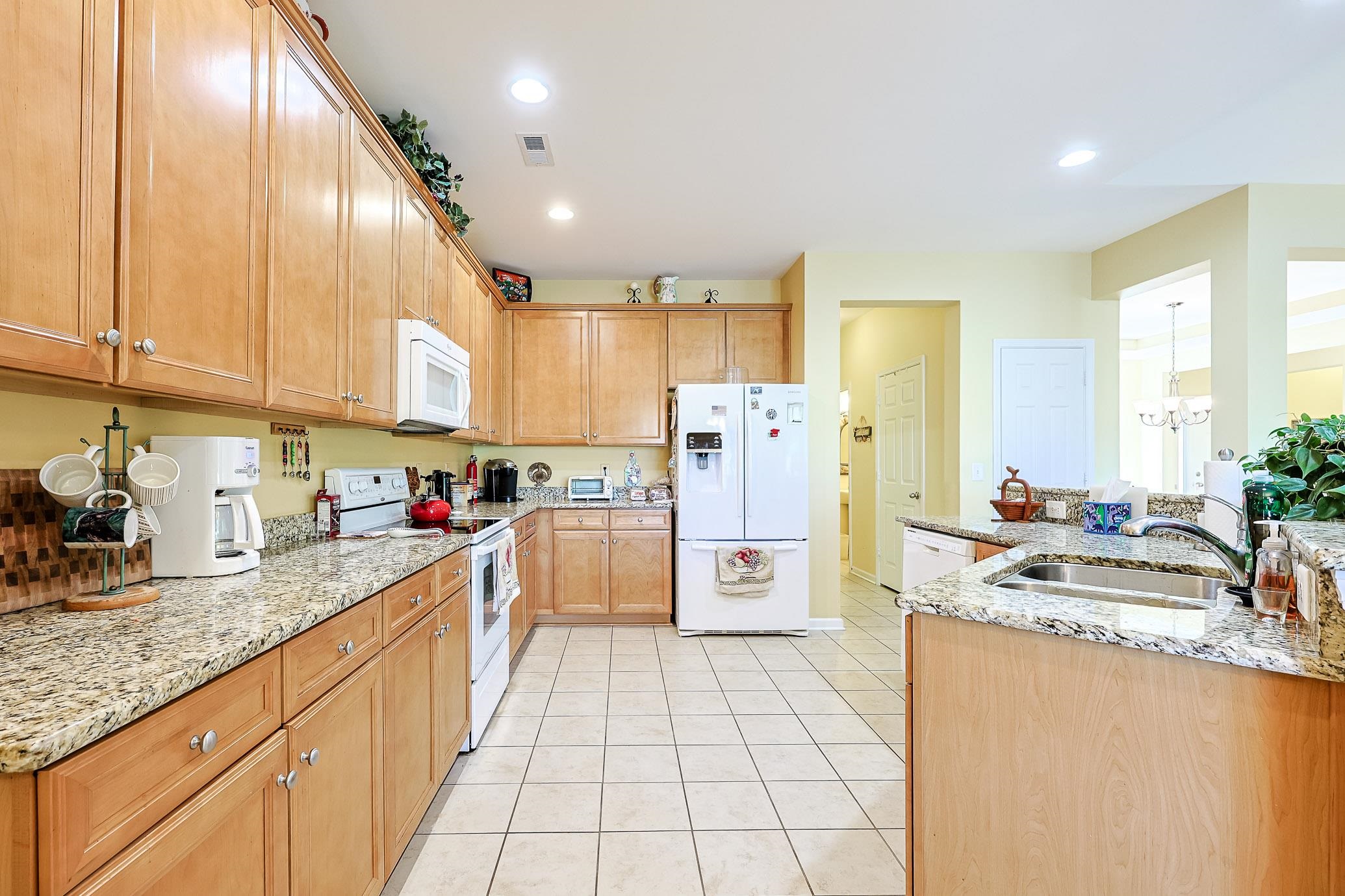 634 W Chatman Dr. Property Photo 11