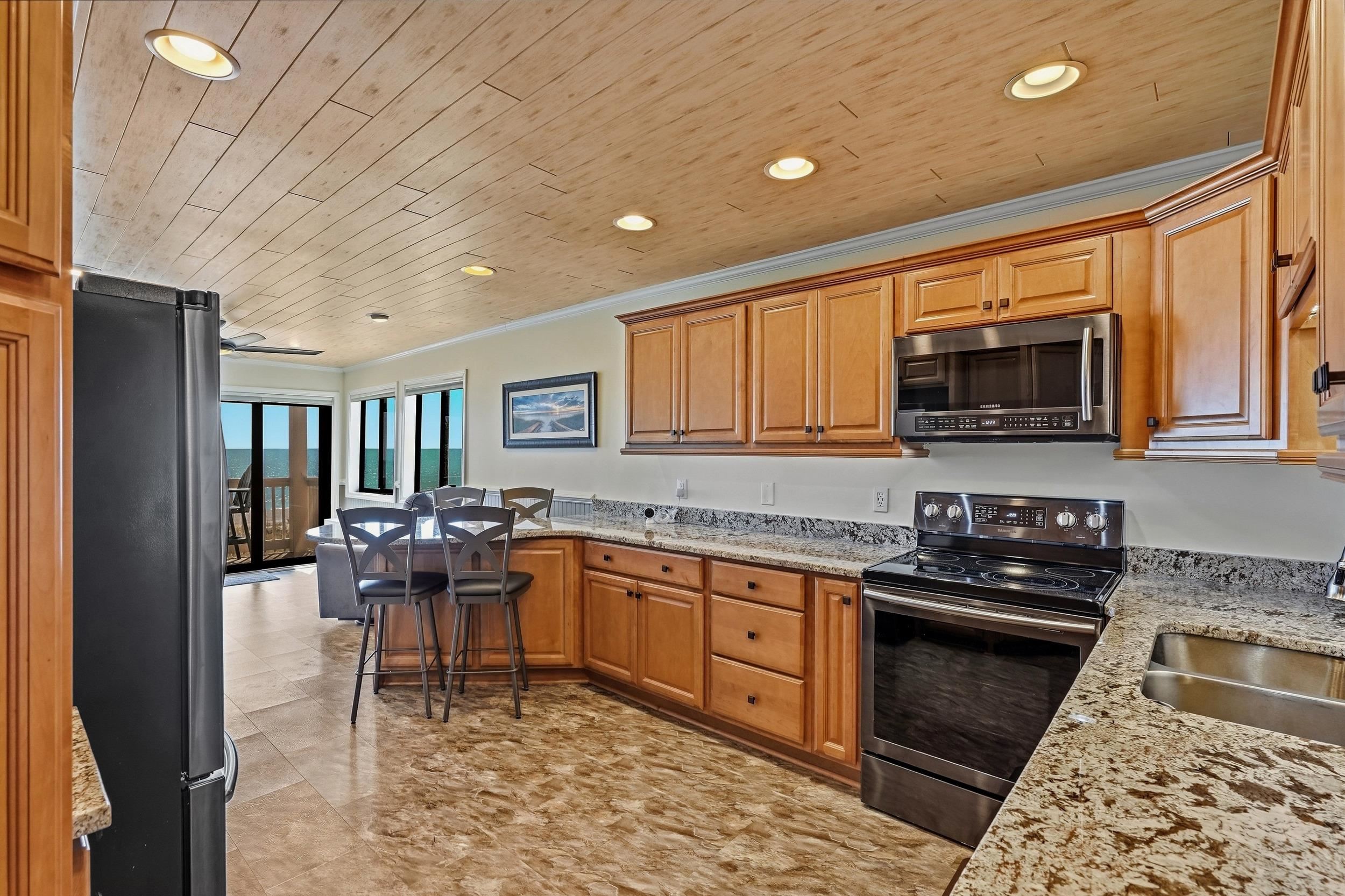 5601 N Ocean Blvd. Property Photo 9