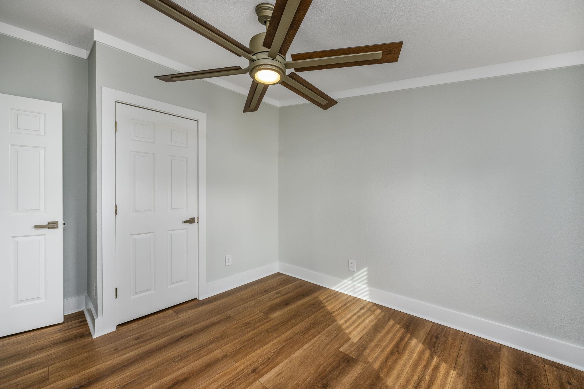 4439 Old Tram Rd. Property Photo 10