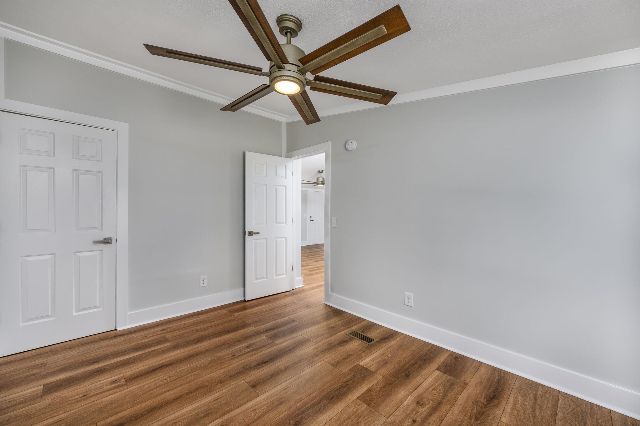 4439 Old Tram Rd. Property Photo 13
