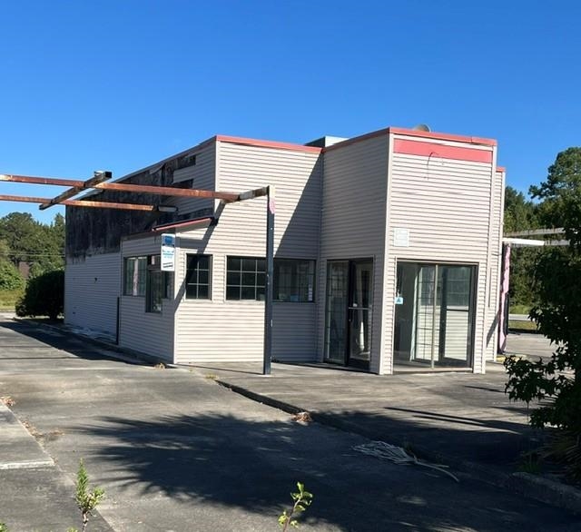 2530 E Highway 76 Property Photo 2