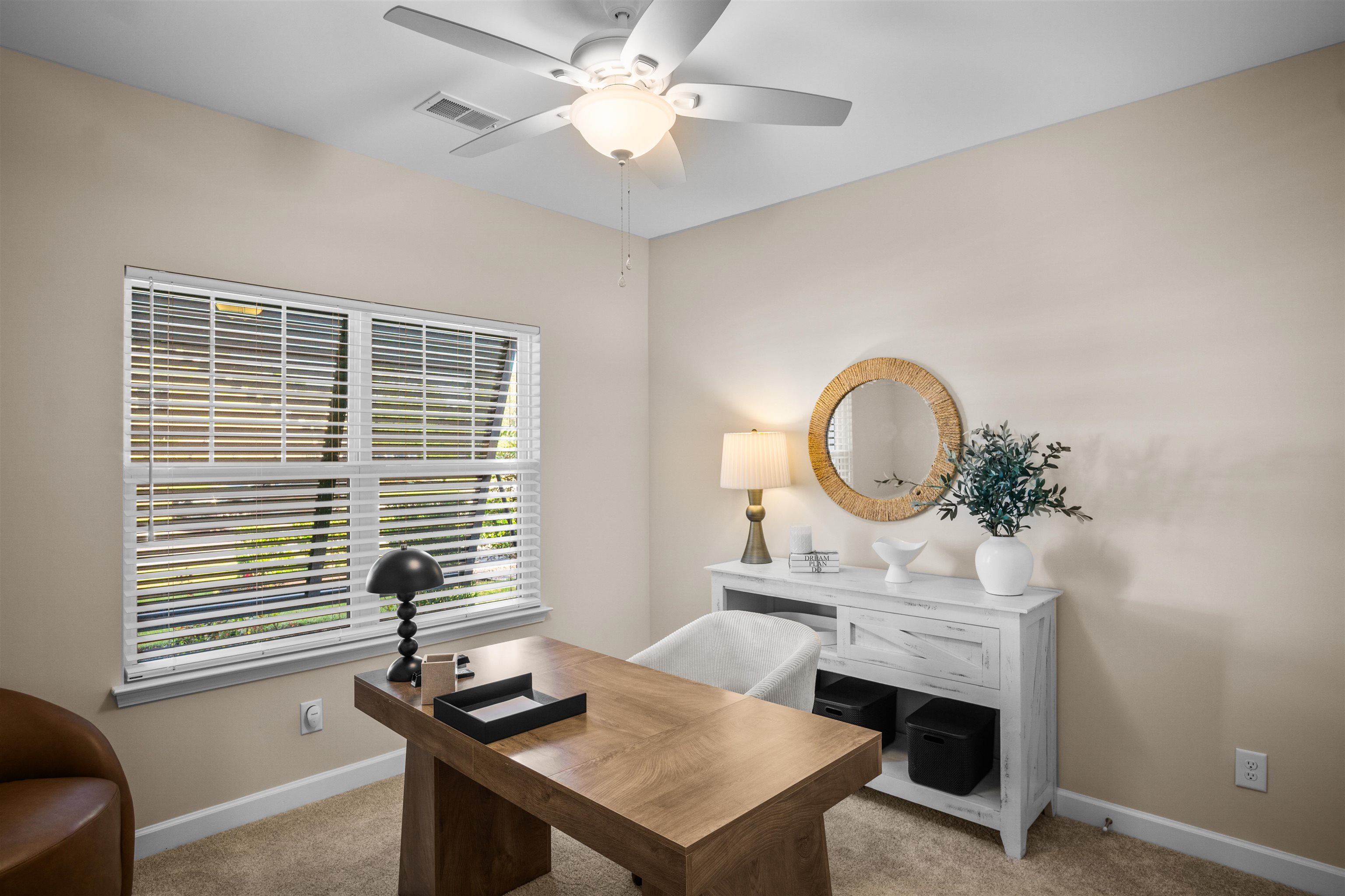 211 Sundew Loop Property Photo 17