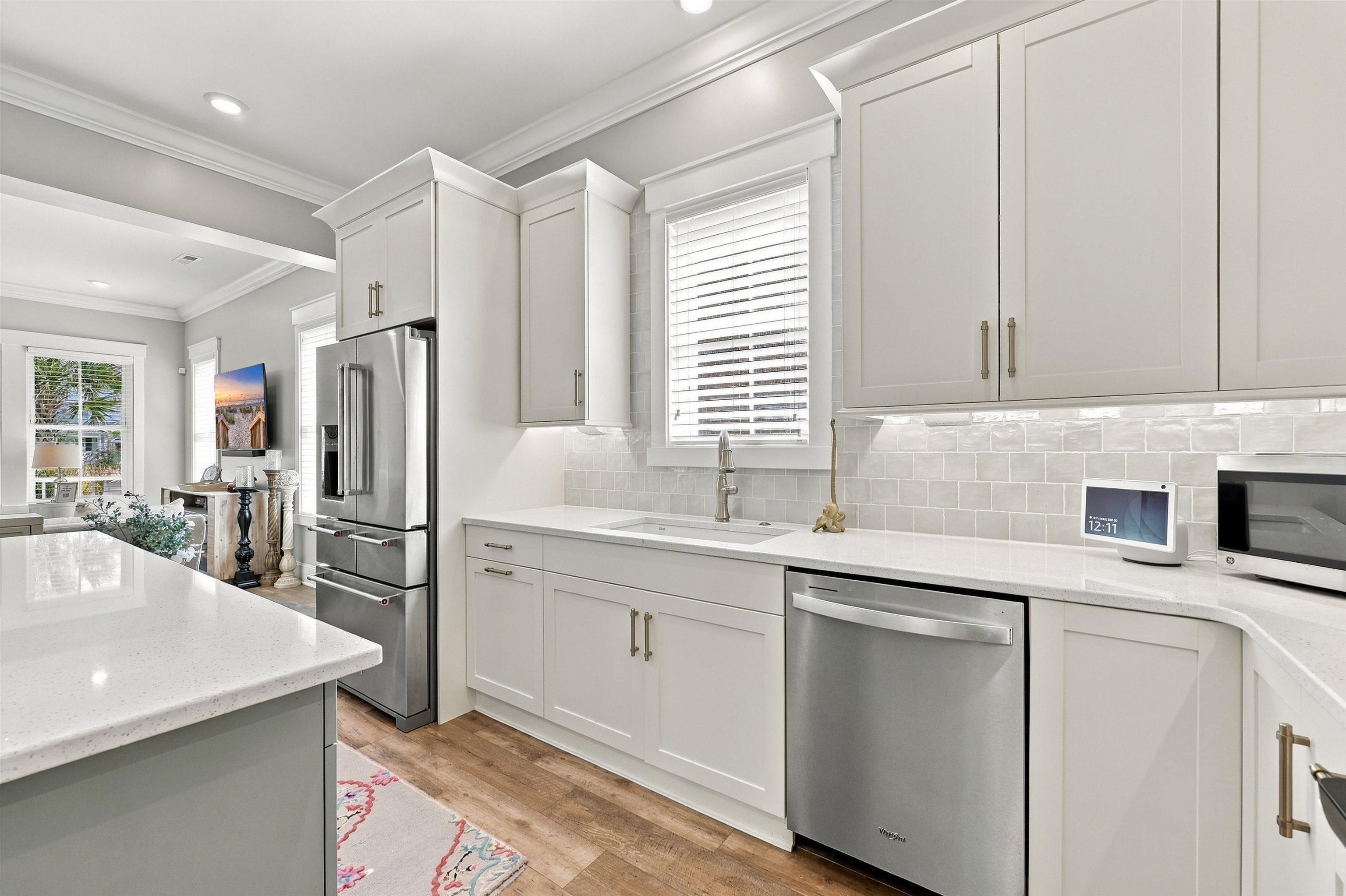 8086 Laurel Ash Ave. Property Photo 11