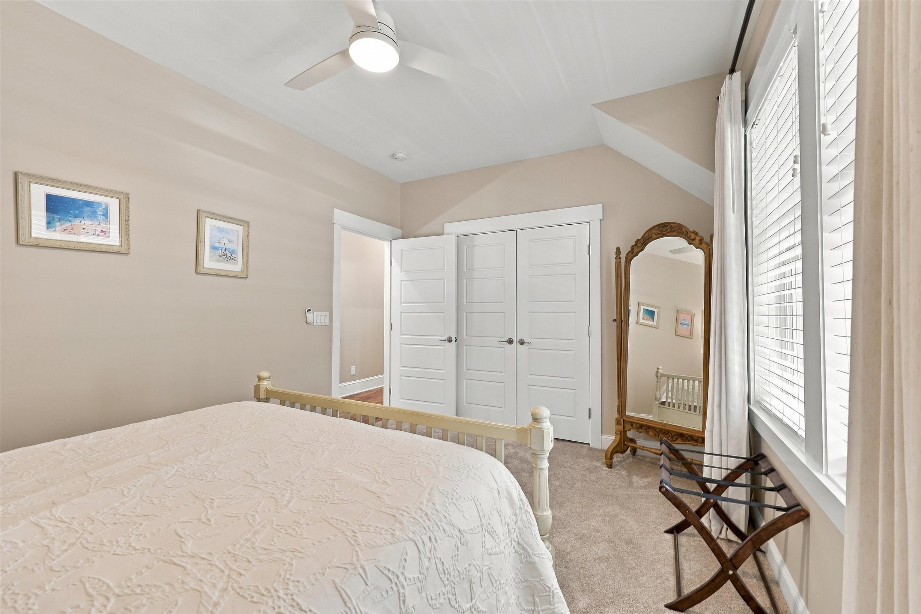 8086 Laurel Ash Ave. Property Photo 24