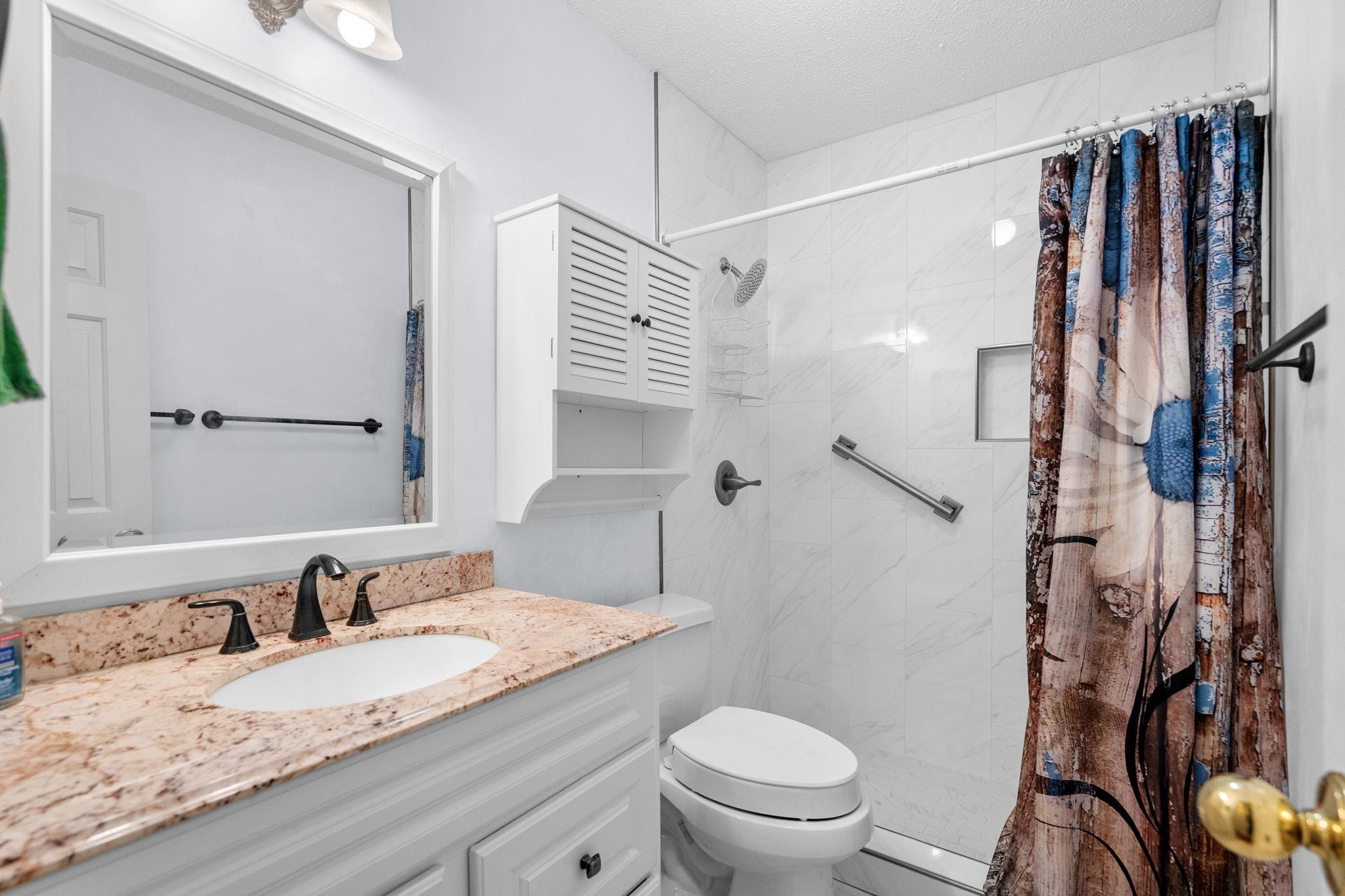 910 Knoll Dr. Property Photo 27