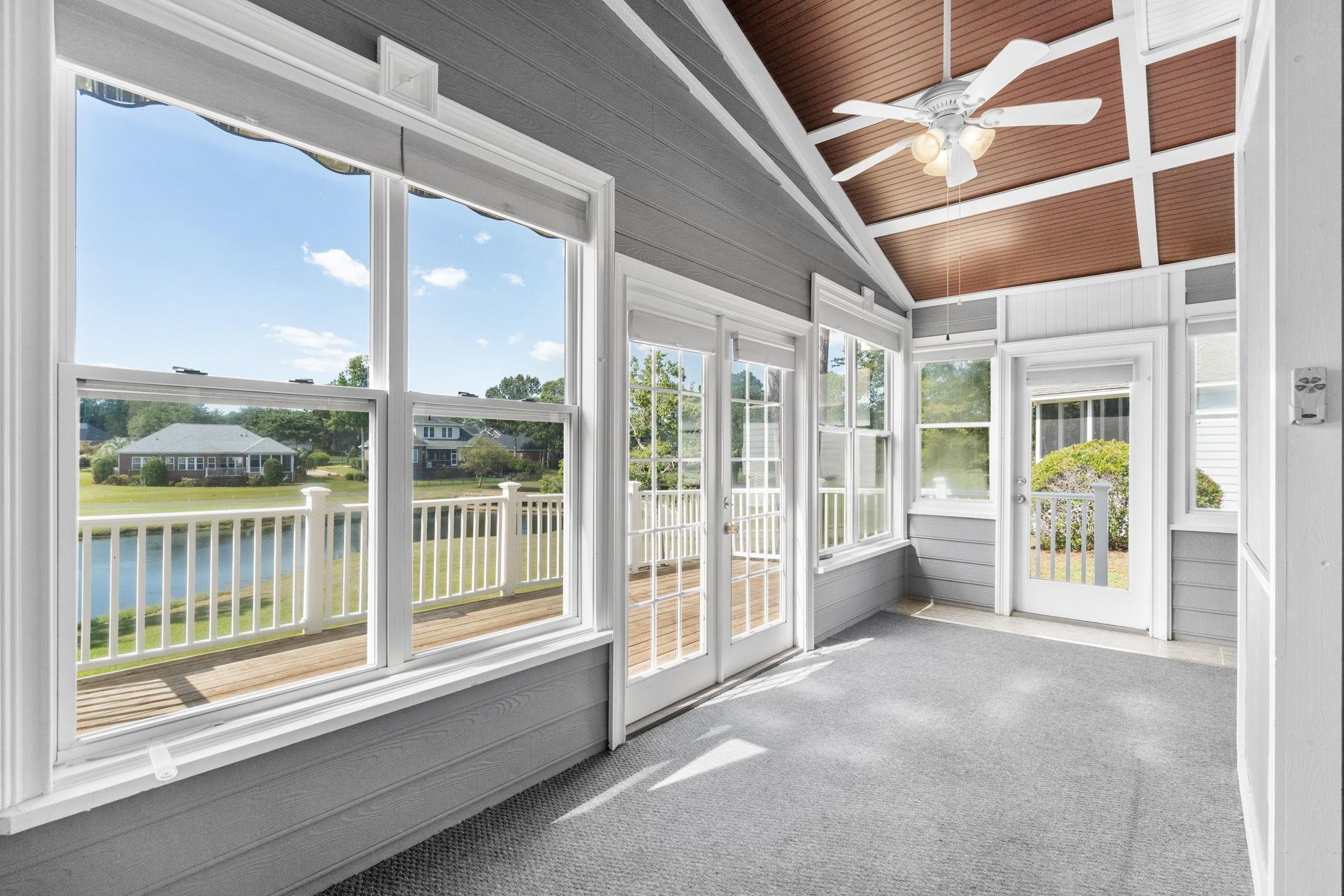 910 Knoll Dr. Property Photo 32